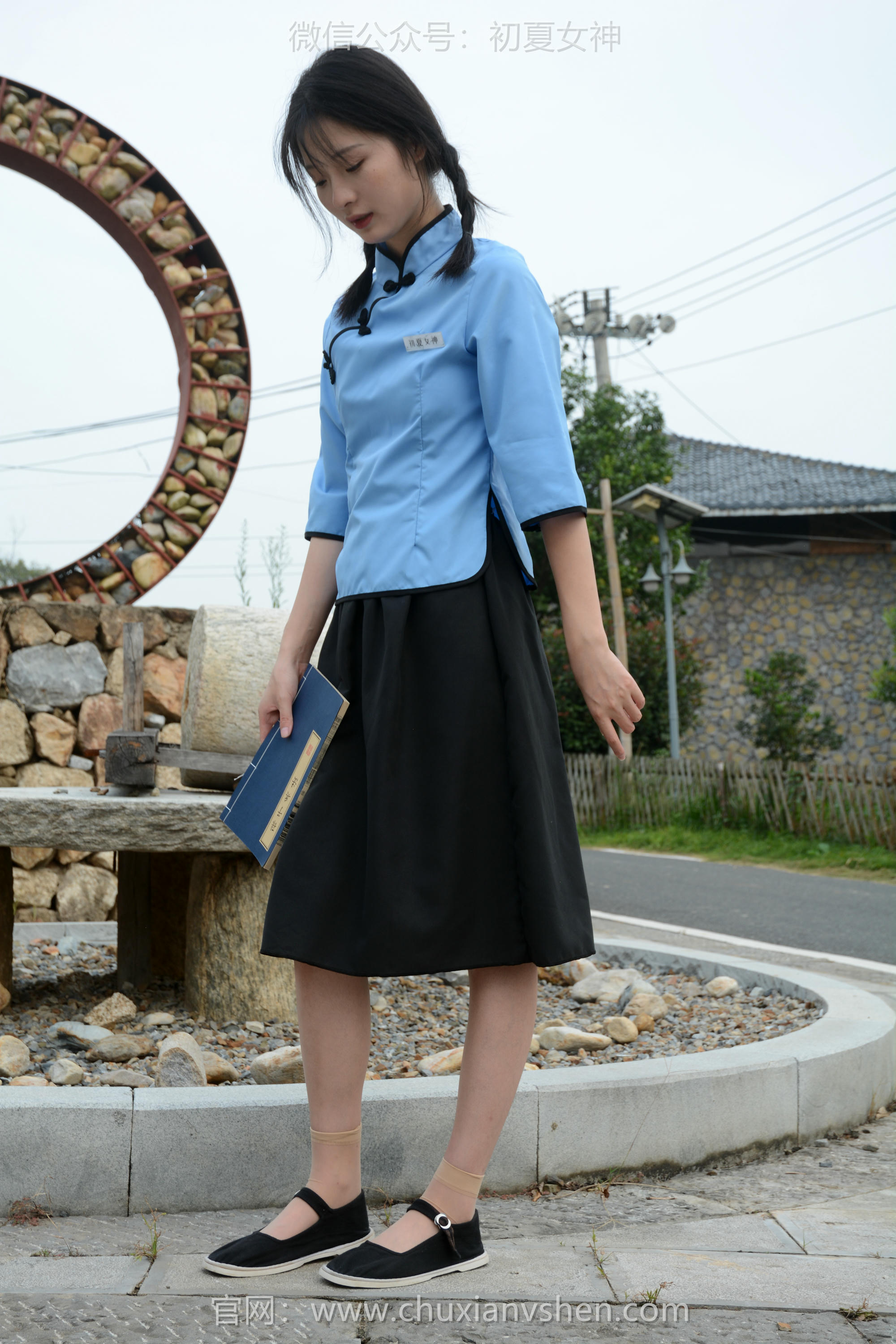 初夏女神 NO.105 安妮 民国小姐[142P+1V／3.87GB]_第1集