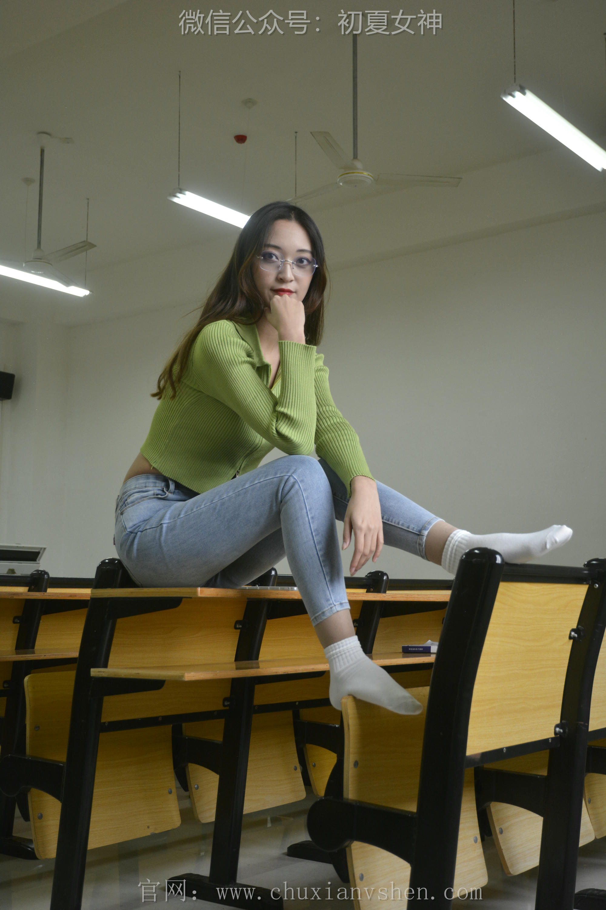 初夏女神 NO.106 依依 母校我来了[130P+1V／3.57GB]_第6集