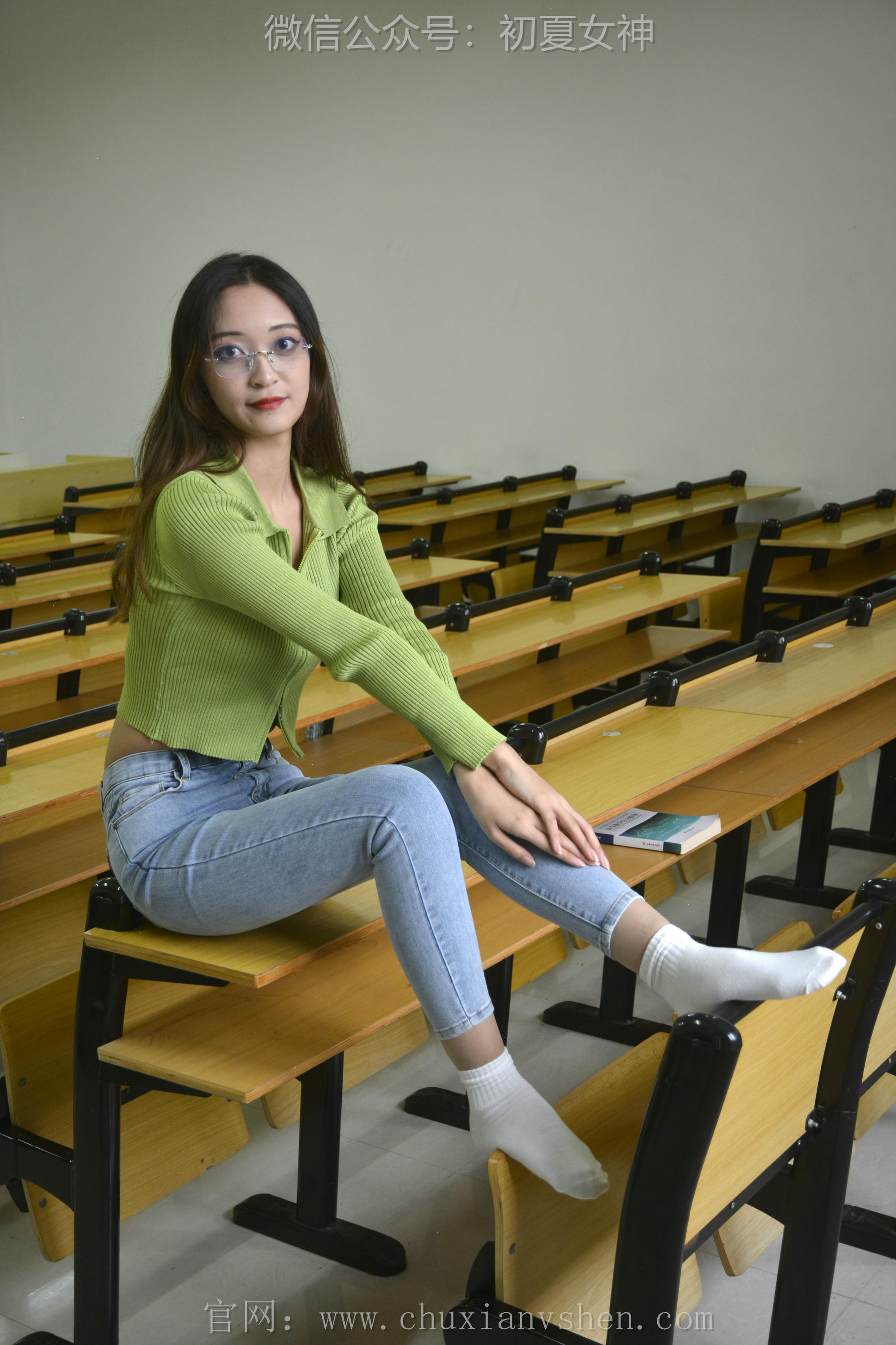 初夏女神 NO.106 依依 母校我来了[130P+1V／3.57GB]_第6集