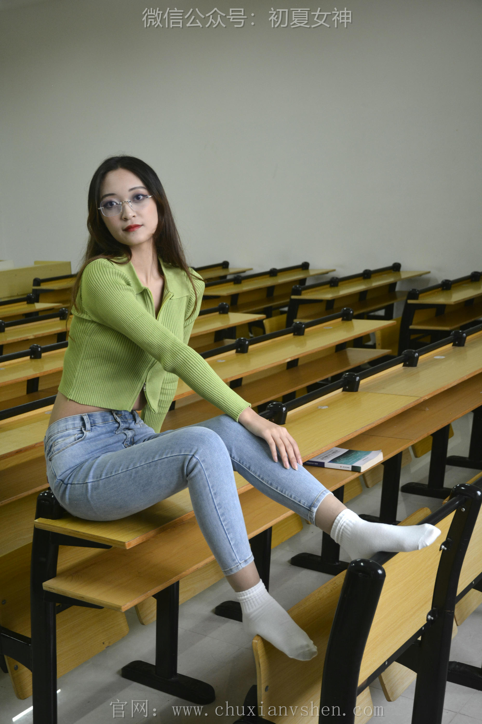 初夏女神 NO.106 依依 母校我来了[130P+1V／3.57GB]_第6集