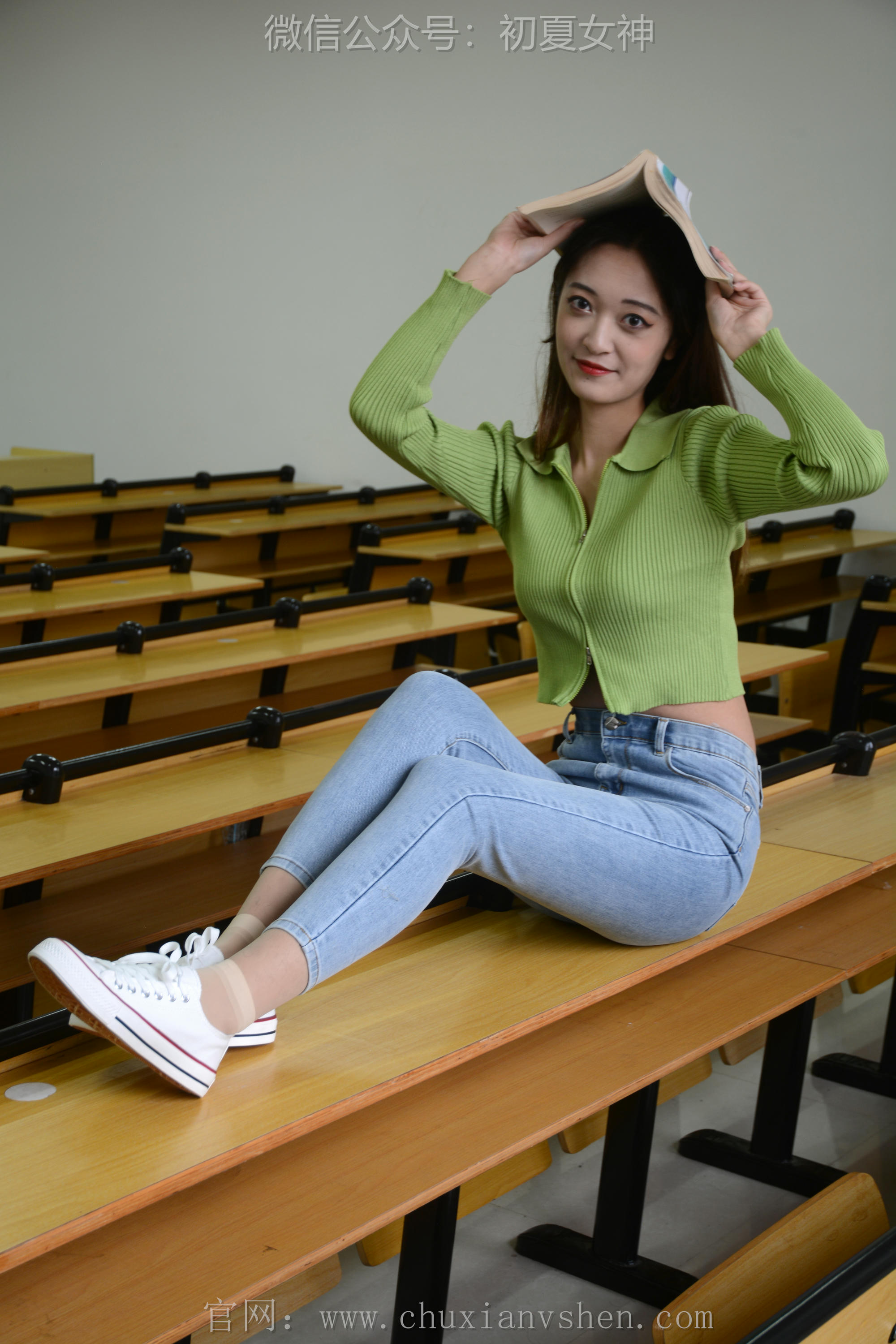 初夏女神 NO.106 依依 母校我来了[130P+1V／3.57GB]_第2集