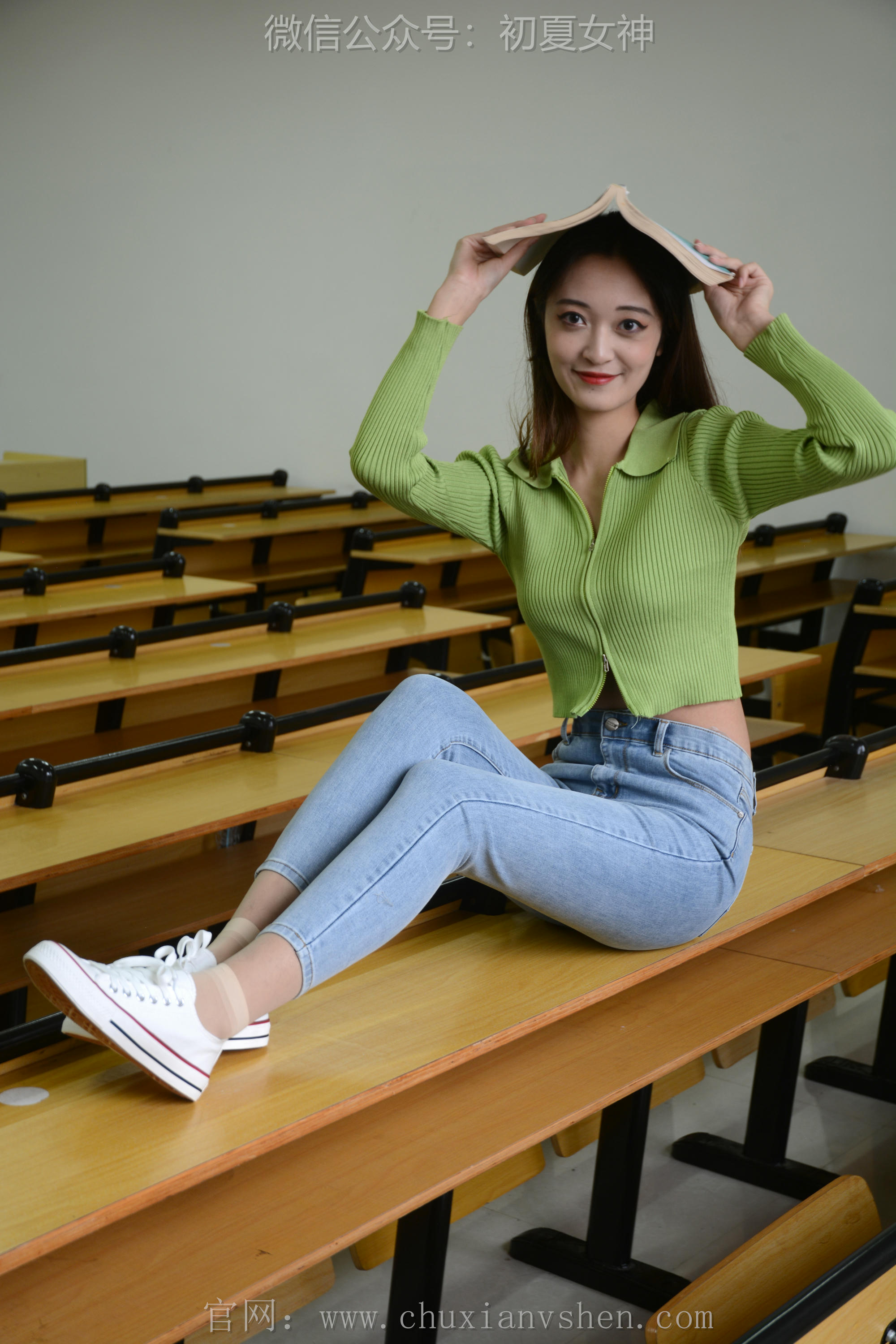 初夏女神 NO.106 依依 母校我来了[130P+1V／3.57GB]_第2集