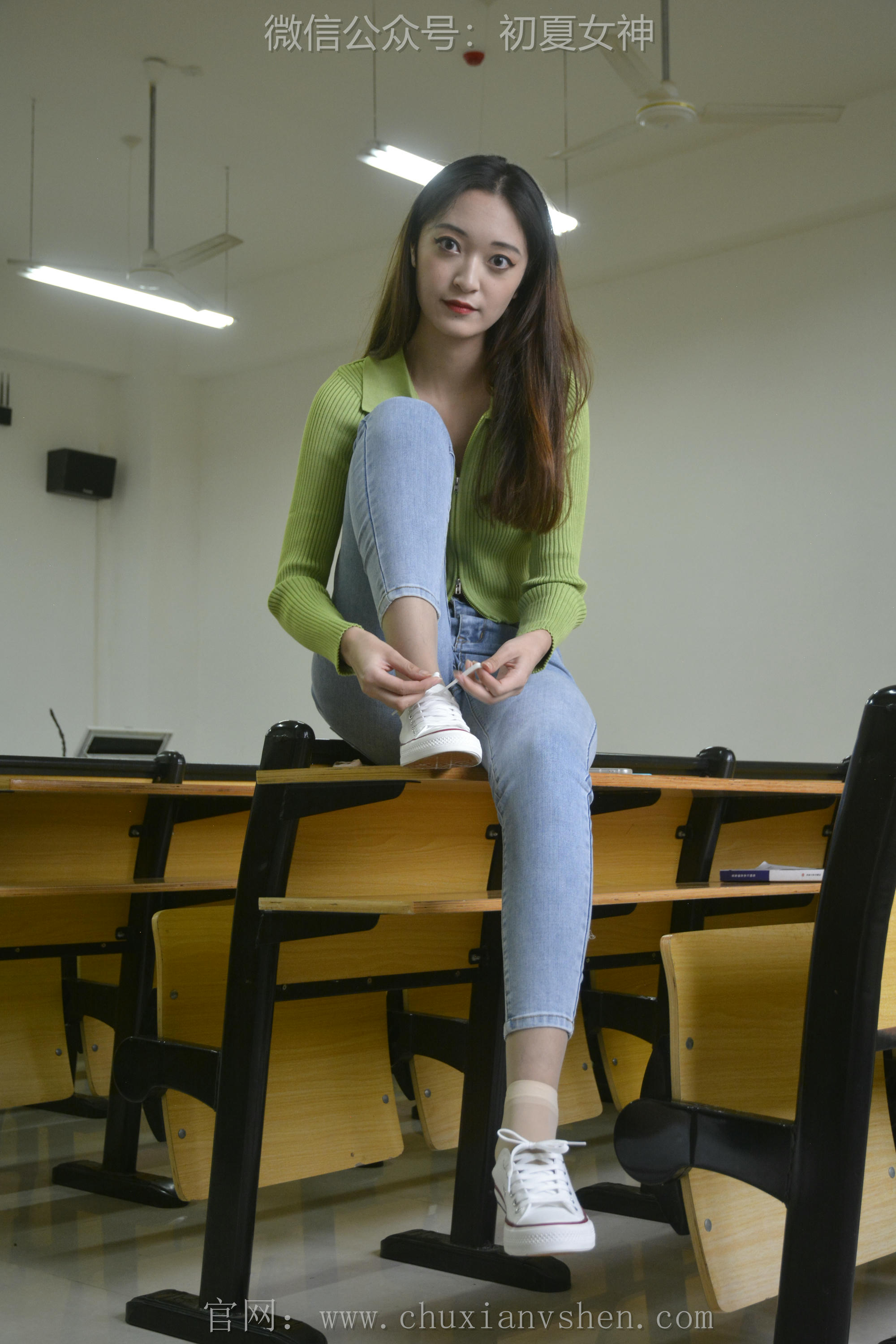 初夏女神 NO.106 依依 母校我来了[130P+1V／3.57GB]_第2集