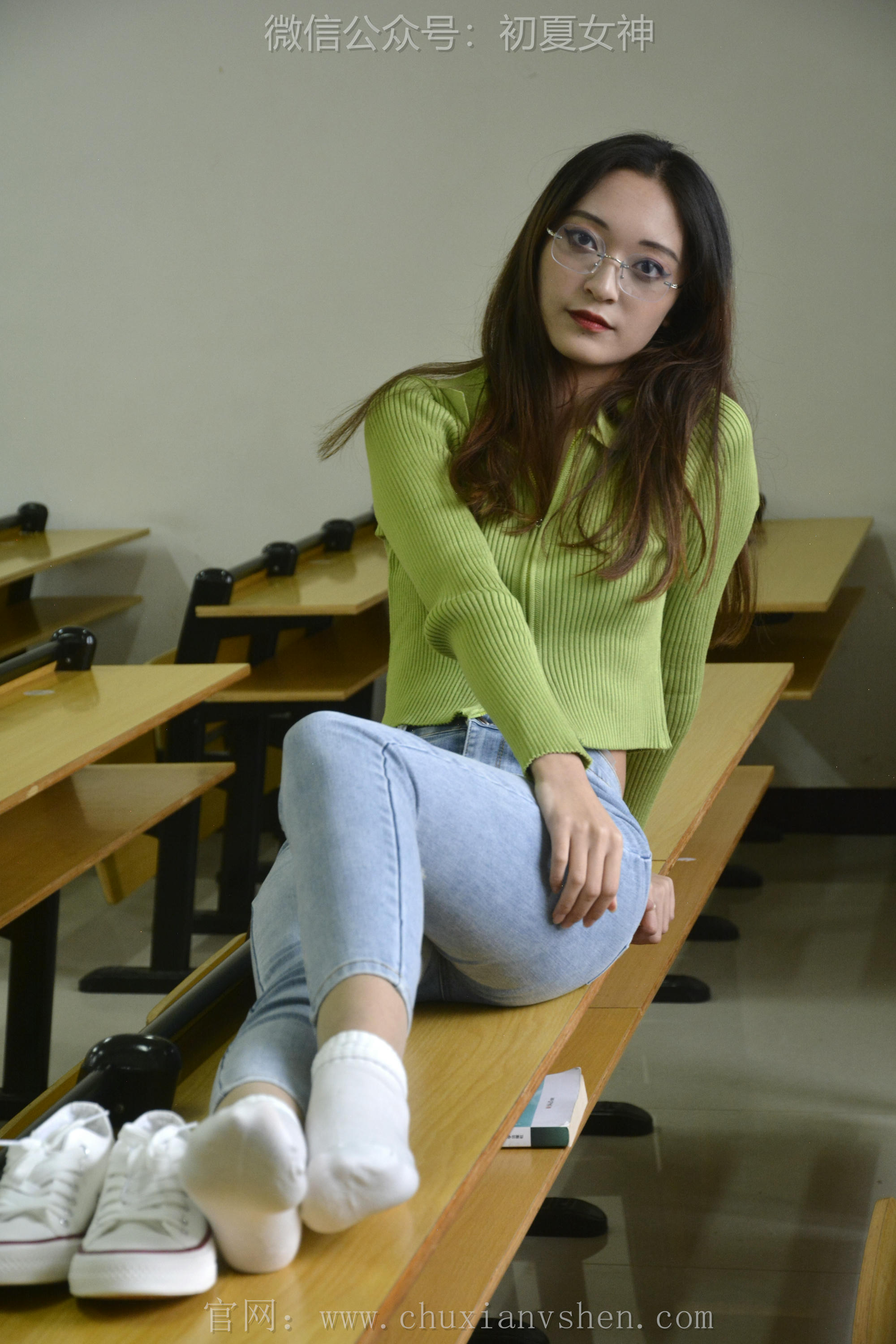 初夏女神 NO.106 依依 母校我来了[130P+1V／3.57GB]_第4集