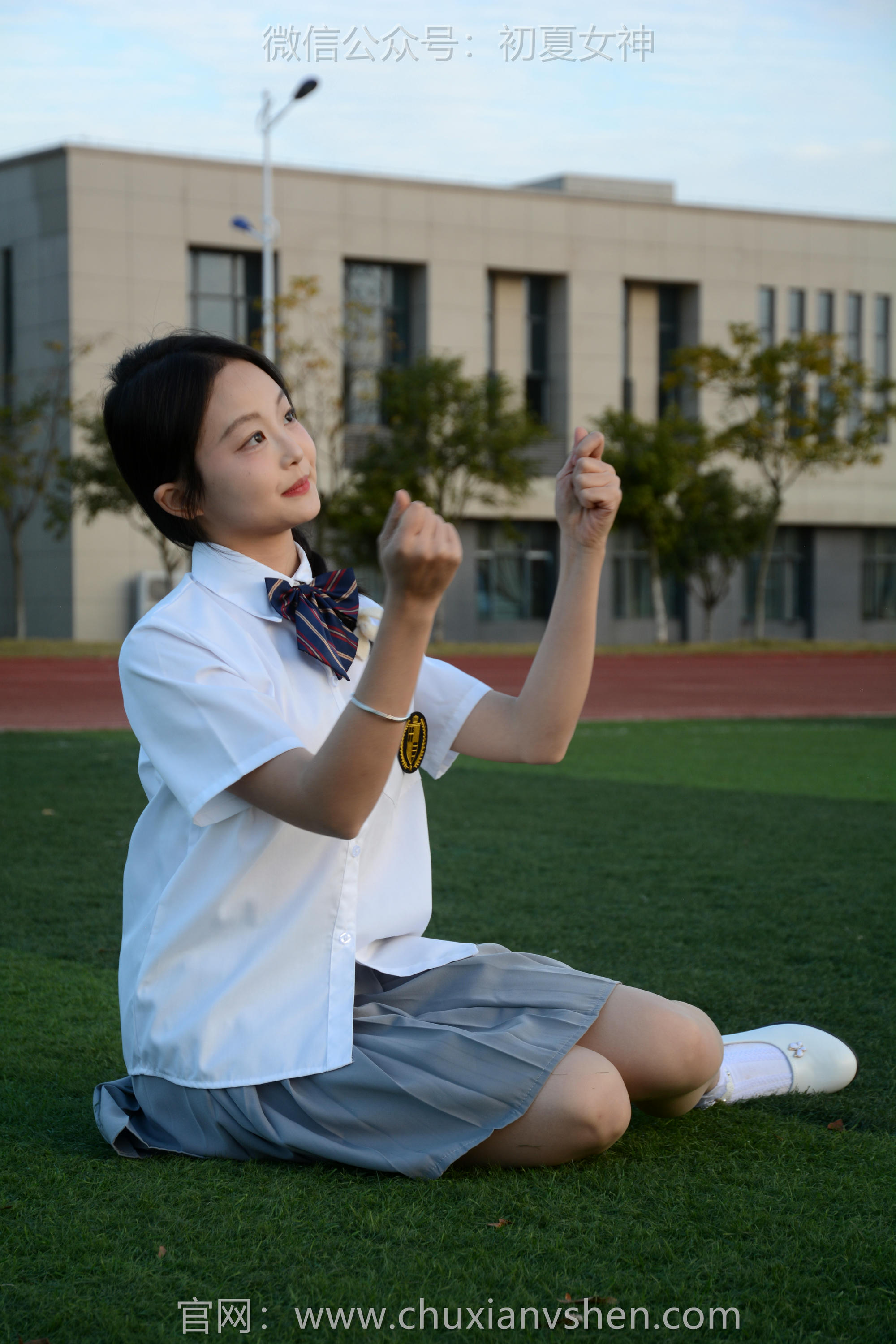 初夏女神 NO.107 双双 秋季玩沙[142P+1V／3.76GB]_第6集