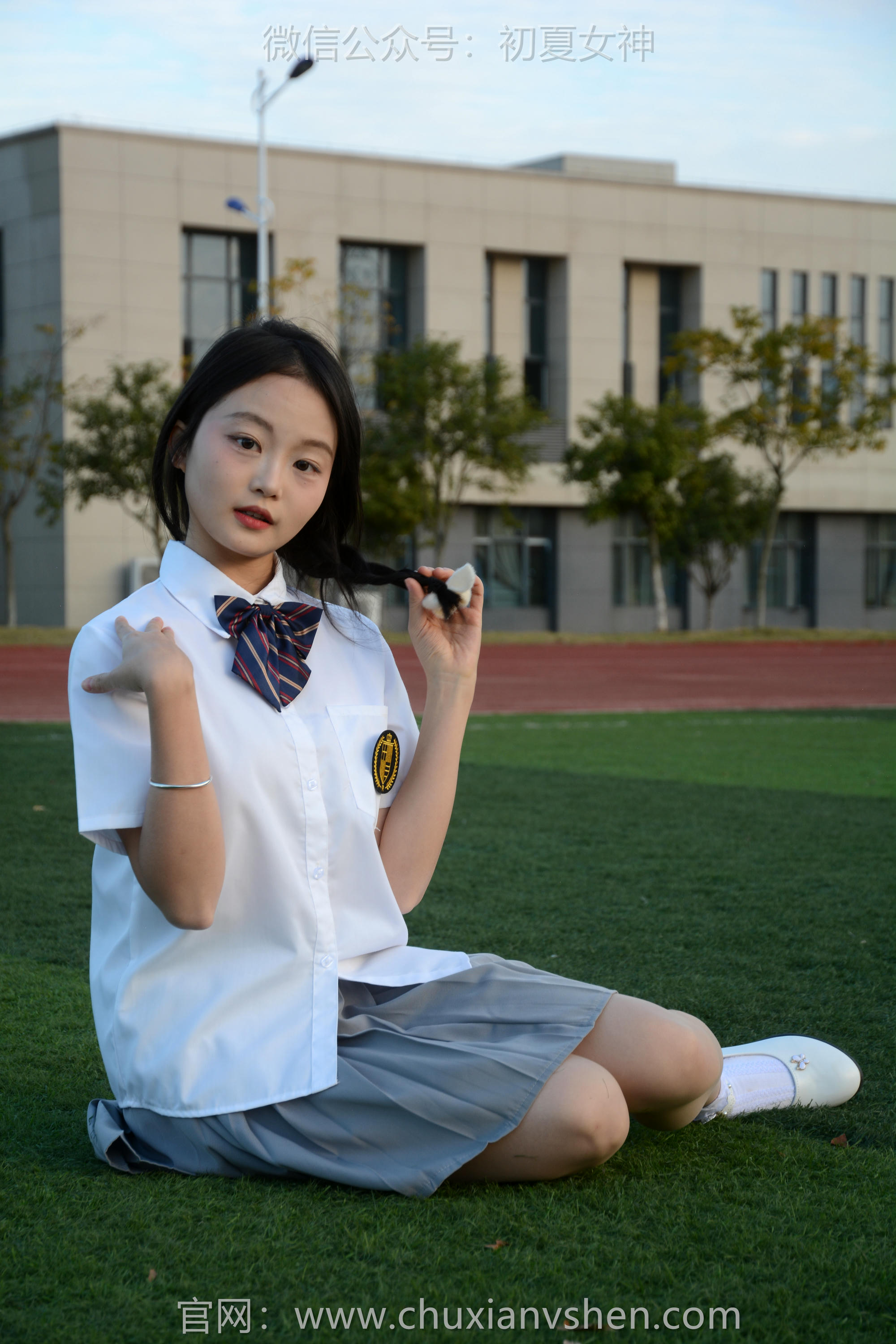 初夏女神 NO.107 双双 秋季玩沙[142P+1V／3.76GB]_第6集