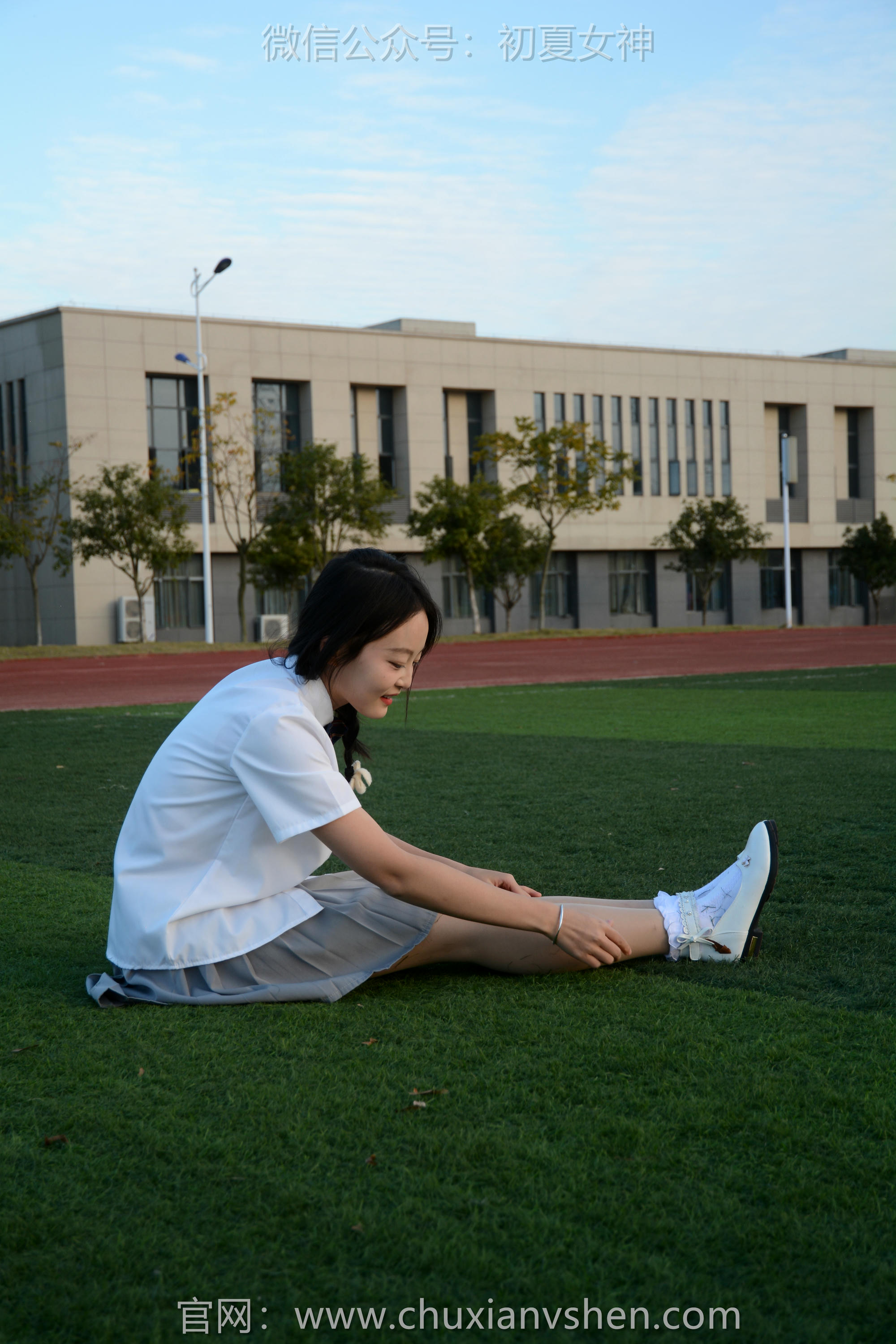 初夏女神 NO.107 双双 秋季玩沙[142P+1V／3.76GB]_第6集