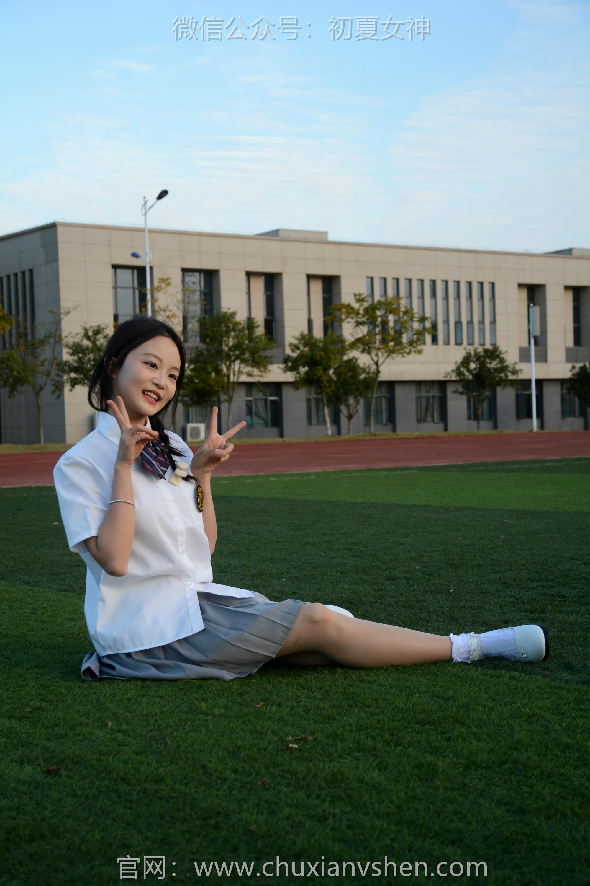 初夏女神 NO.107 双双 秋季玩沙[142P+1V／3.76GB]_第6集