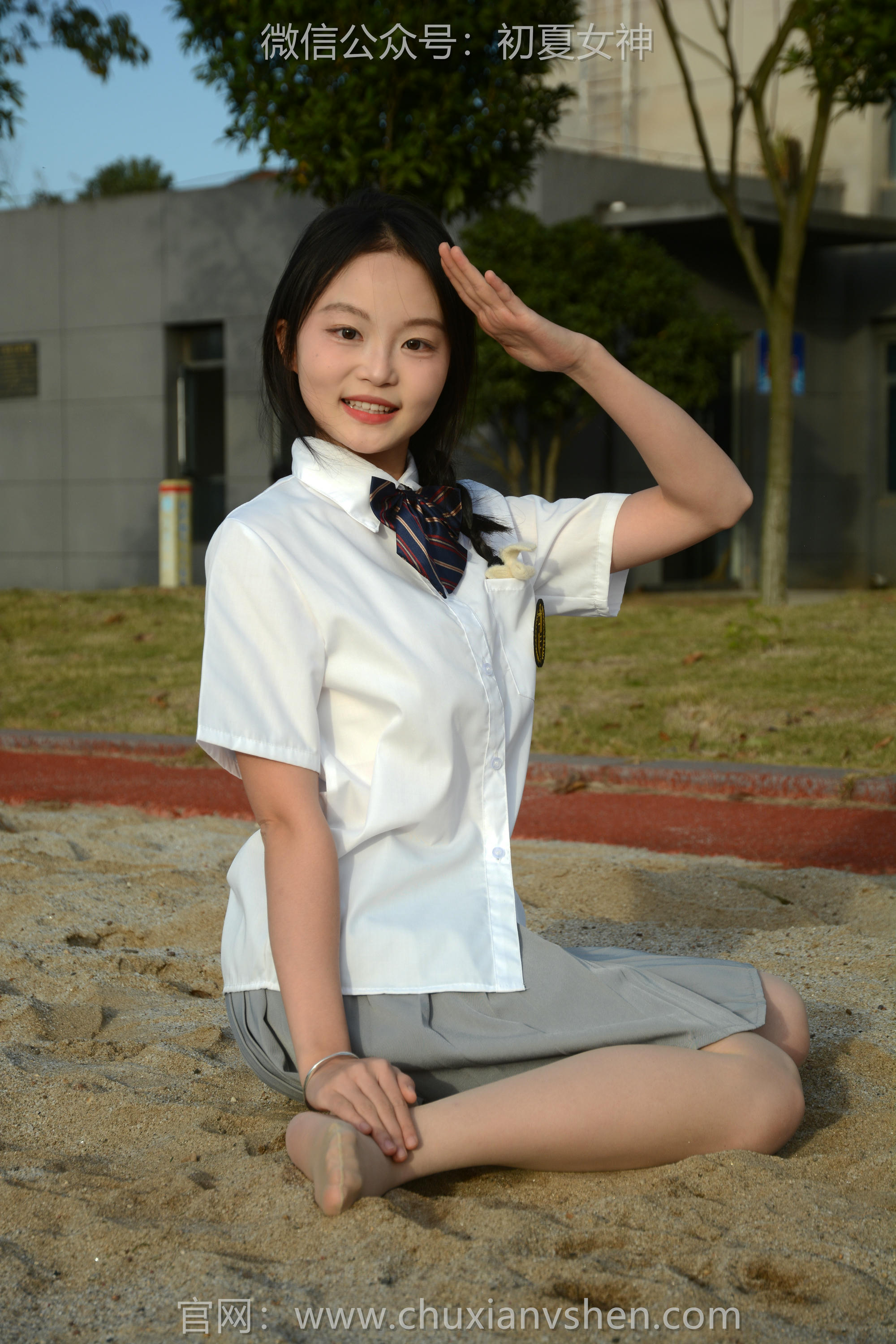 初夏女神 NO.107 双双 秋季玩沙[142P+1V／3.76GB]_第3集