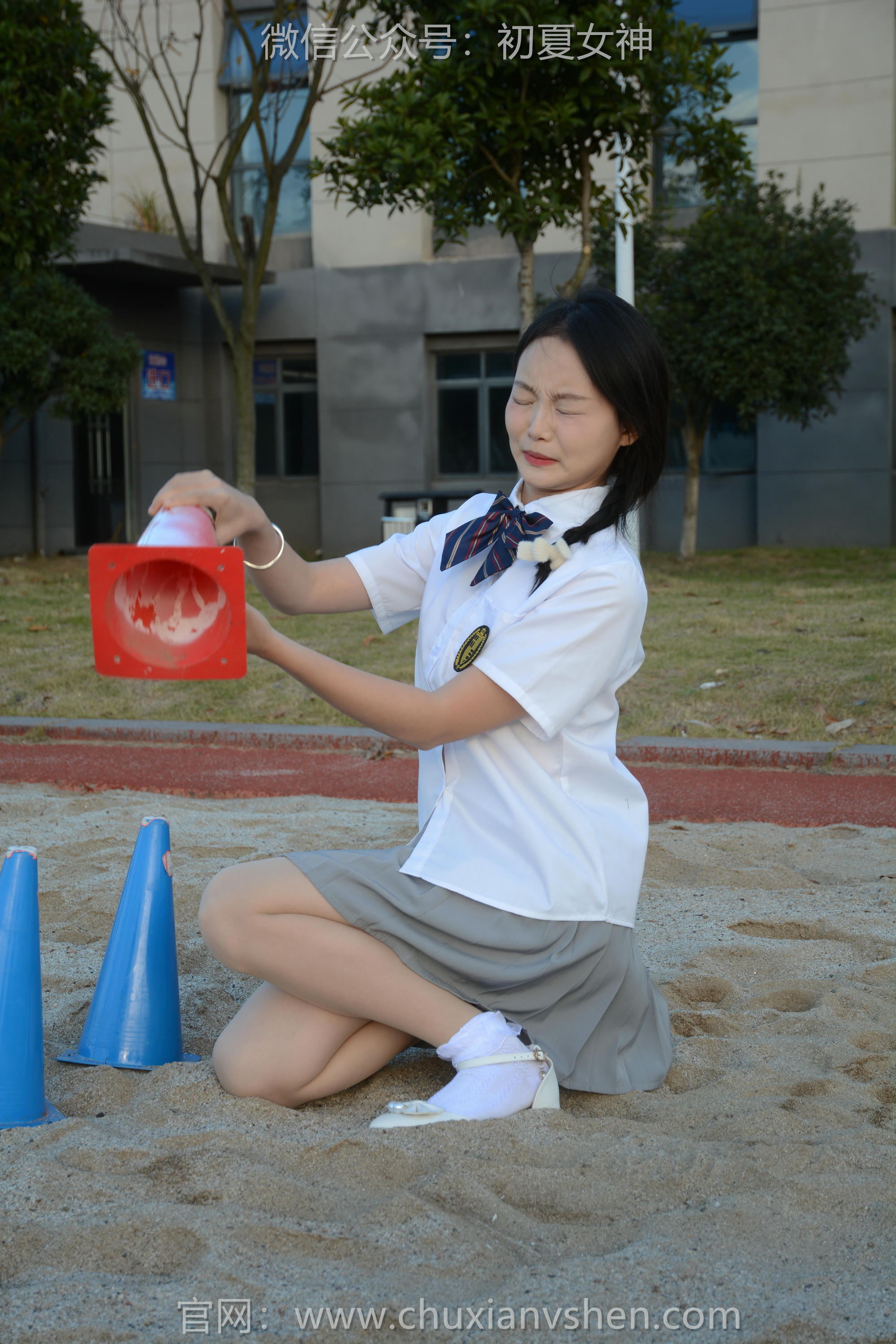 初夏女神 NO.107 双双 秋季玩沙[142P+1V／3.76GB]_第4集