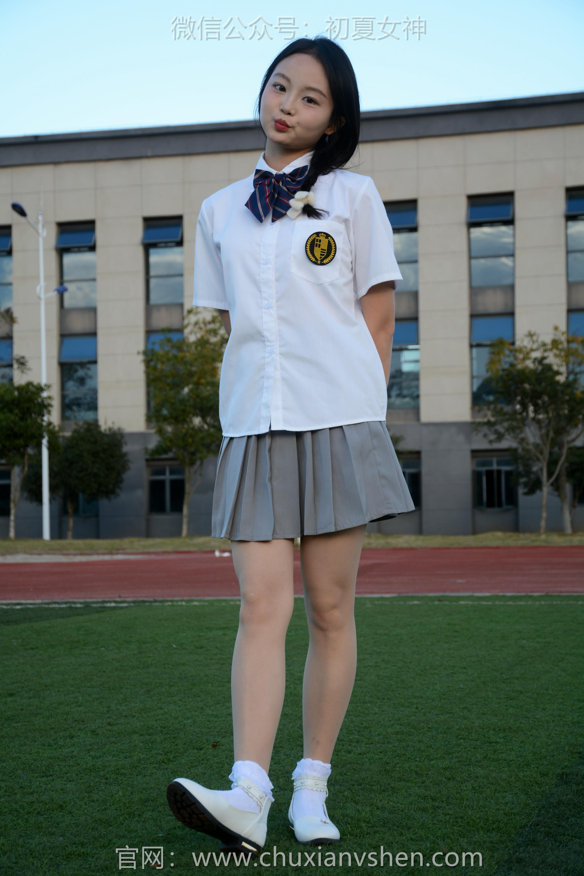 初夏女神 NO.107 双双 秋季玩沙[142P+1V／3.76GB]_第5集