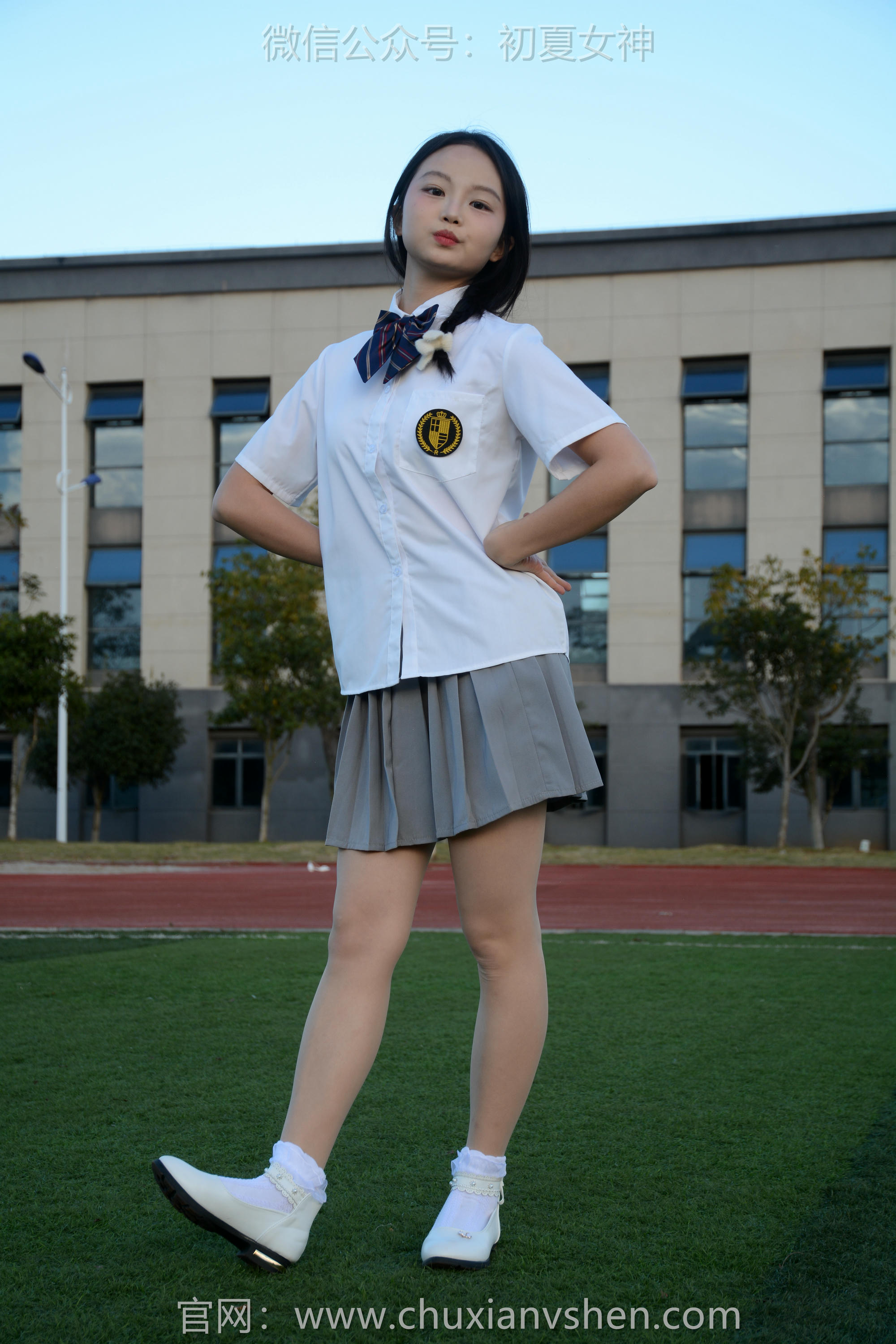 初夏女神 NO.107 双双 秋季玩沙[142P+1V／3.76GB]_第5集