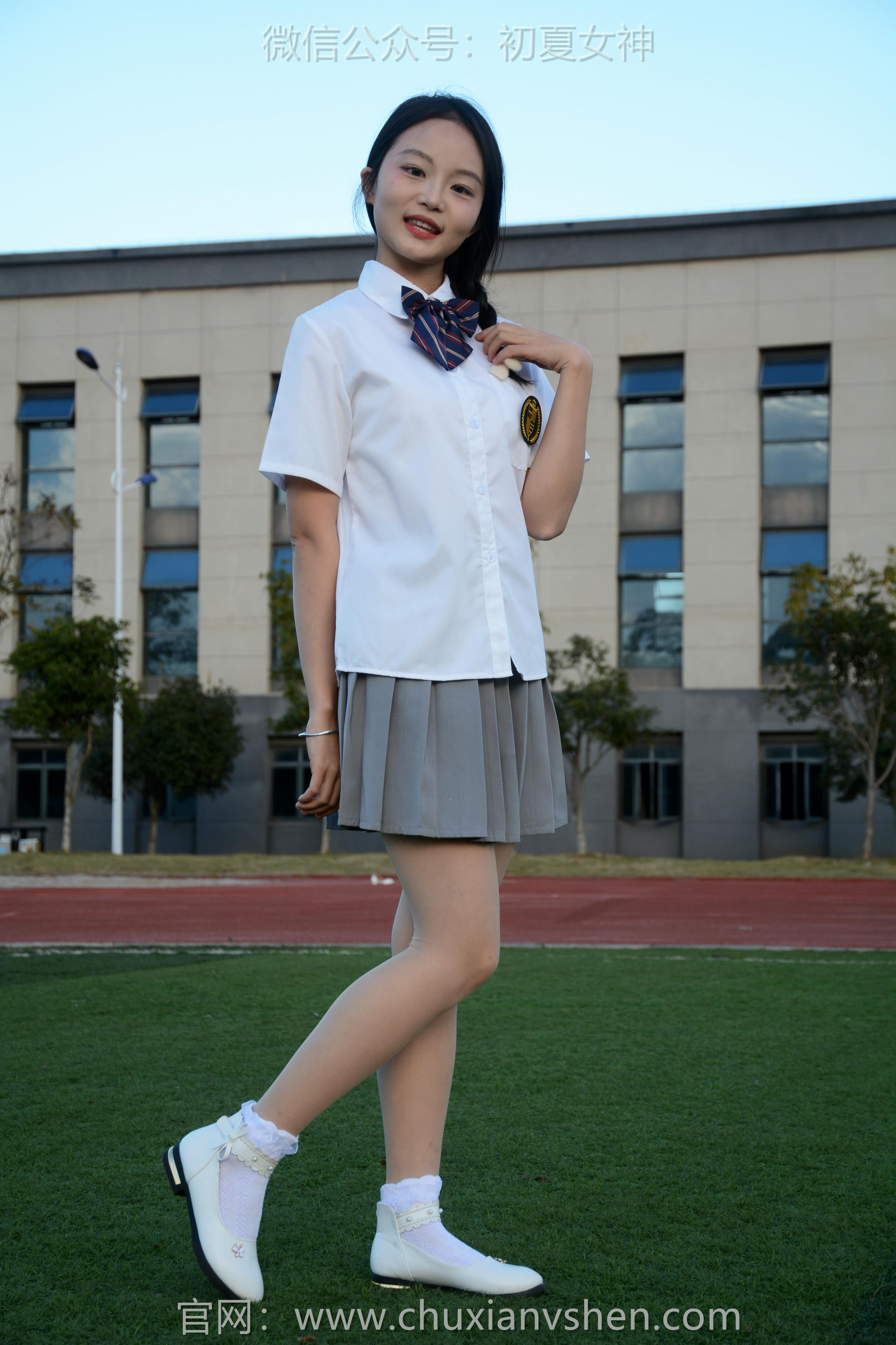 初夏女神 NO.107 双双 秋季玩沙[142P+1V／3.76GB]_第5集