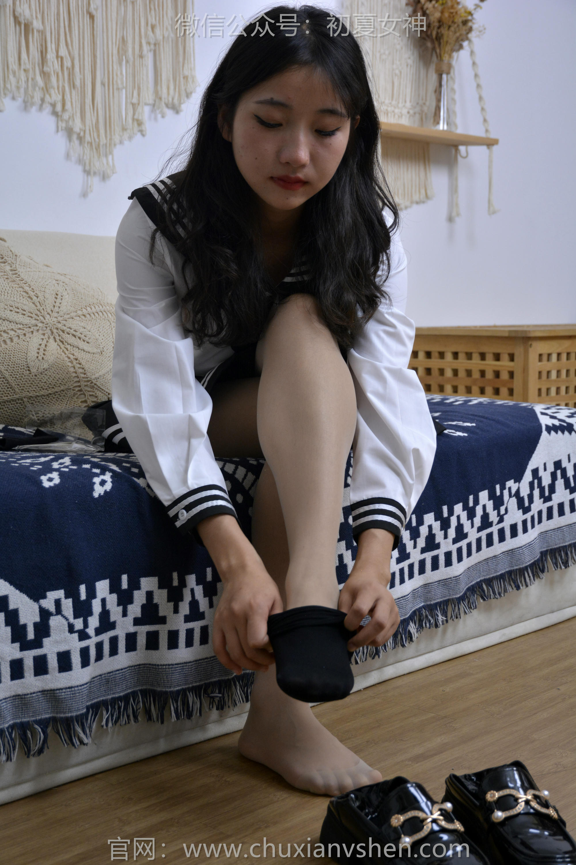 初夏女神 NO.112 点点 黑白海军服[140P+1V／3.56GB]_第5集