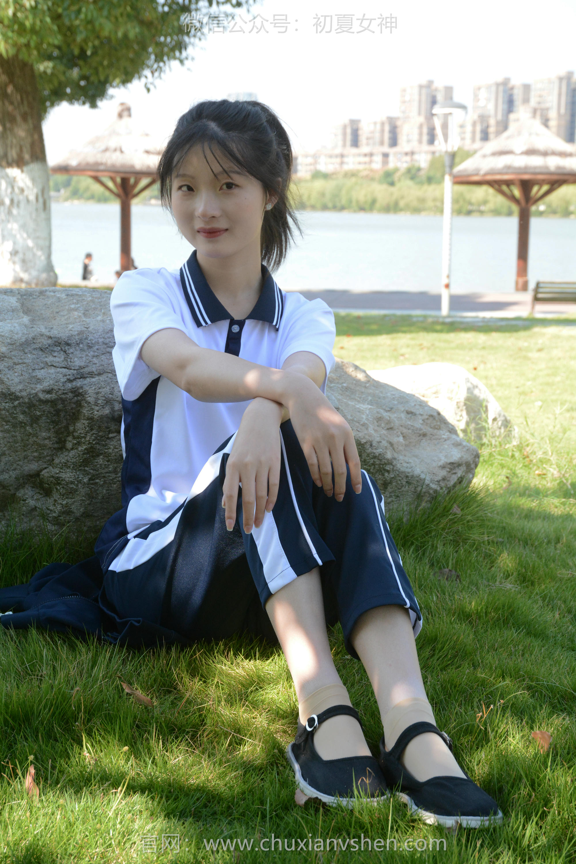 初夏女神 NO.114 安妮 秋冬校服[140P+1V／3.43GB]_第2集