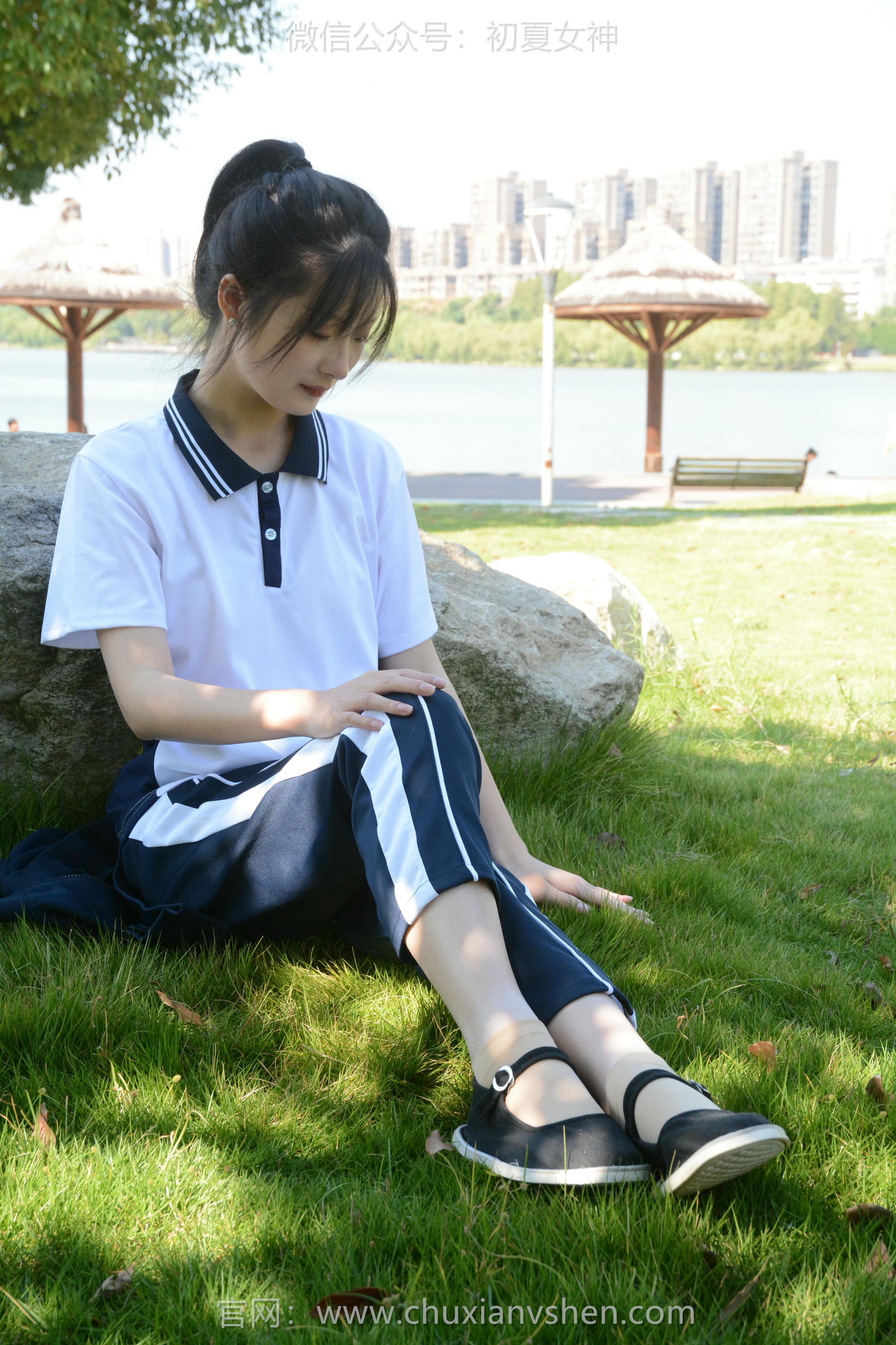 初夏女神 NO.114 安妮 秋冬校服[140P+1V／3.43GB]_第2集