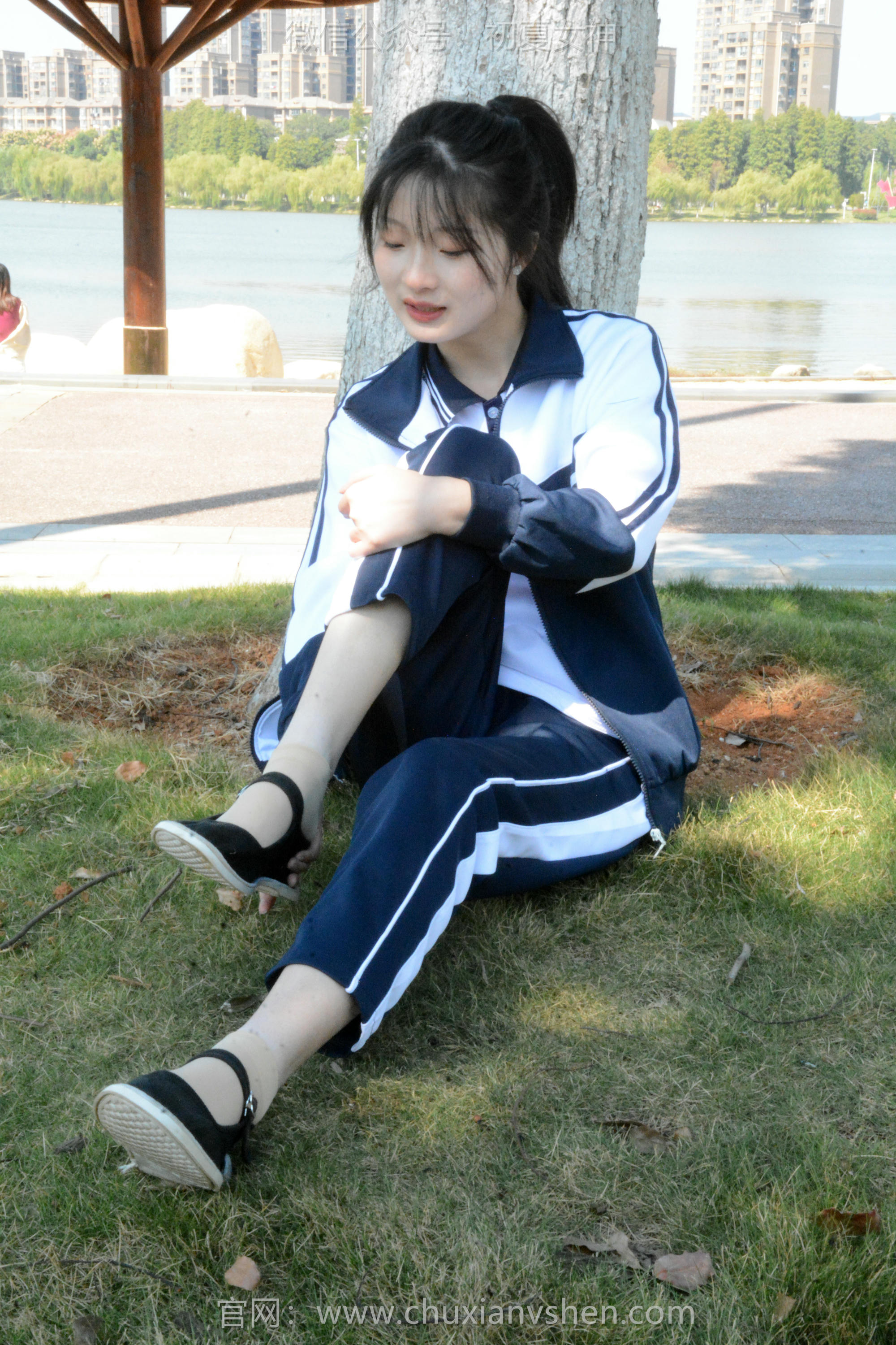 初夏女神 NO.114 安妮 秋冬校服[140P+1V／3.43GB]_第3集