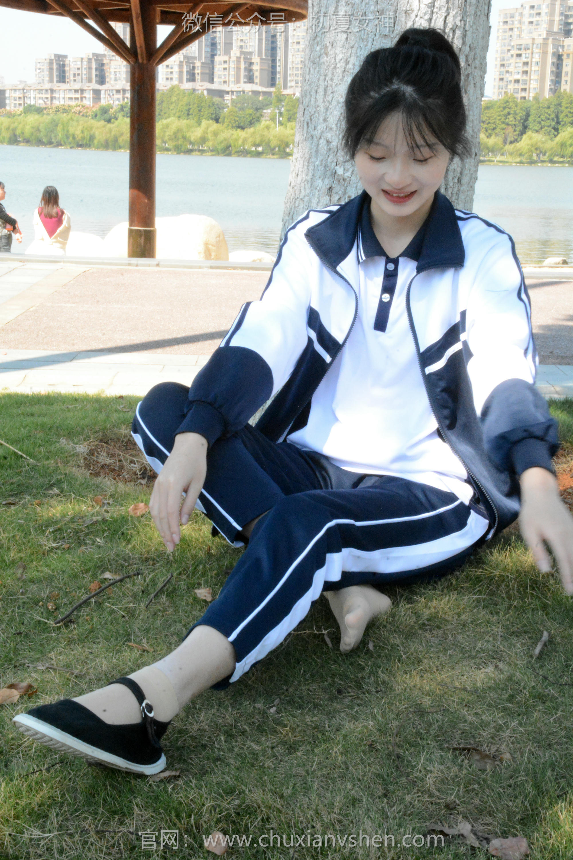 初夏女神 NO.114 安妮 秋冬校服[140P+1V／3.43GB]_第3集