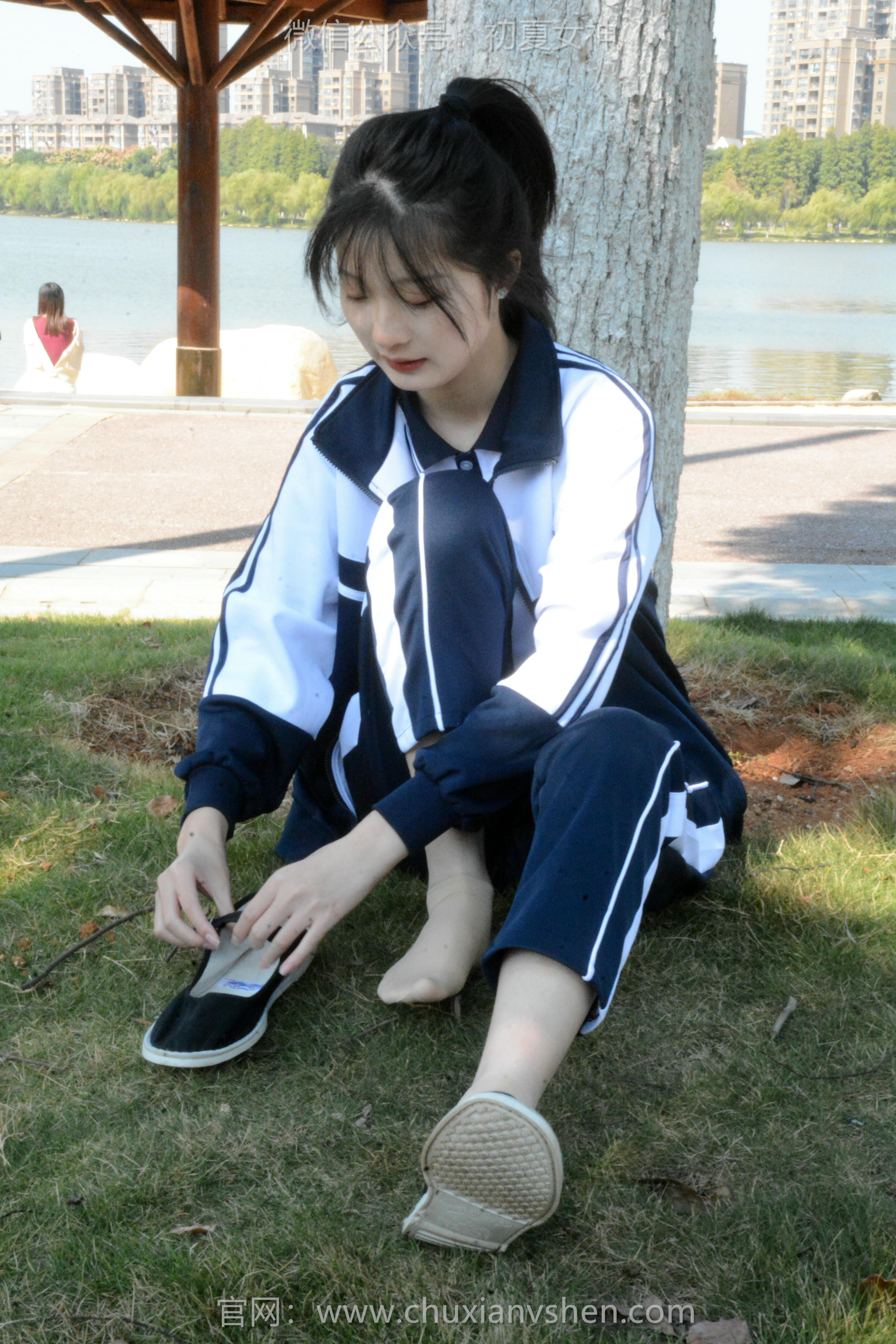 初夏女神 NO.114 安妮 秋冬校服[140P+1V／3.43GB]_第3集