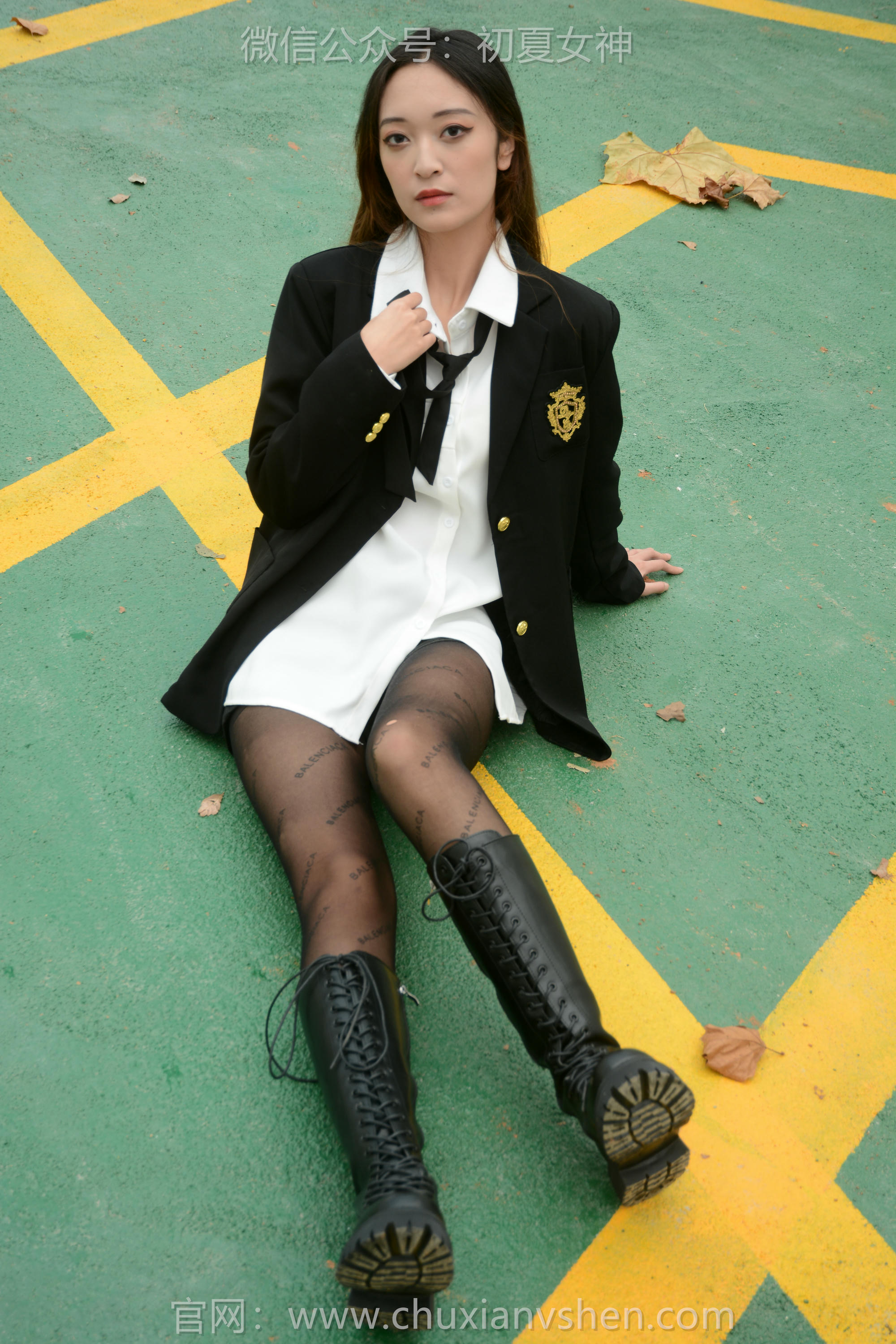 初夏女神 NO.115 依依 学校车库[140P+1V／2.89GB]_第3集