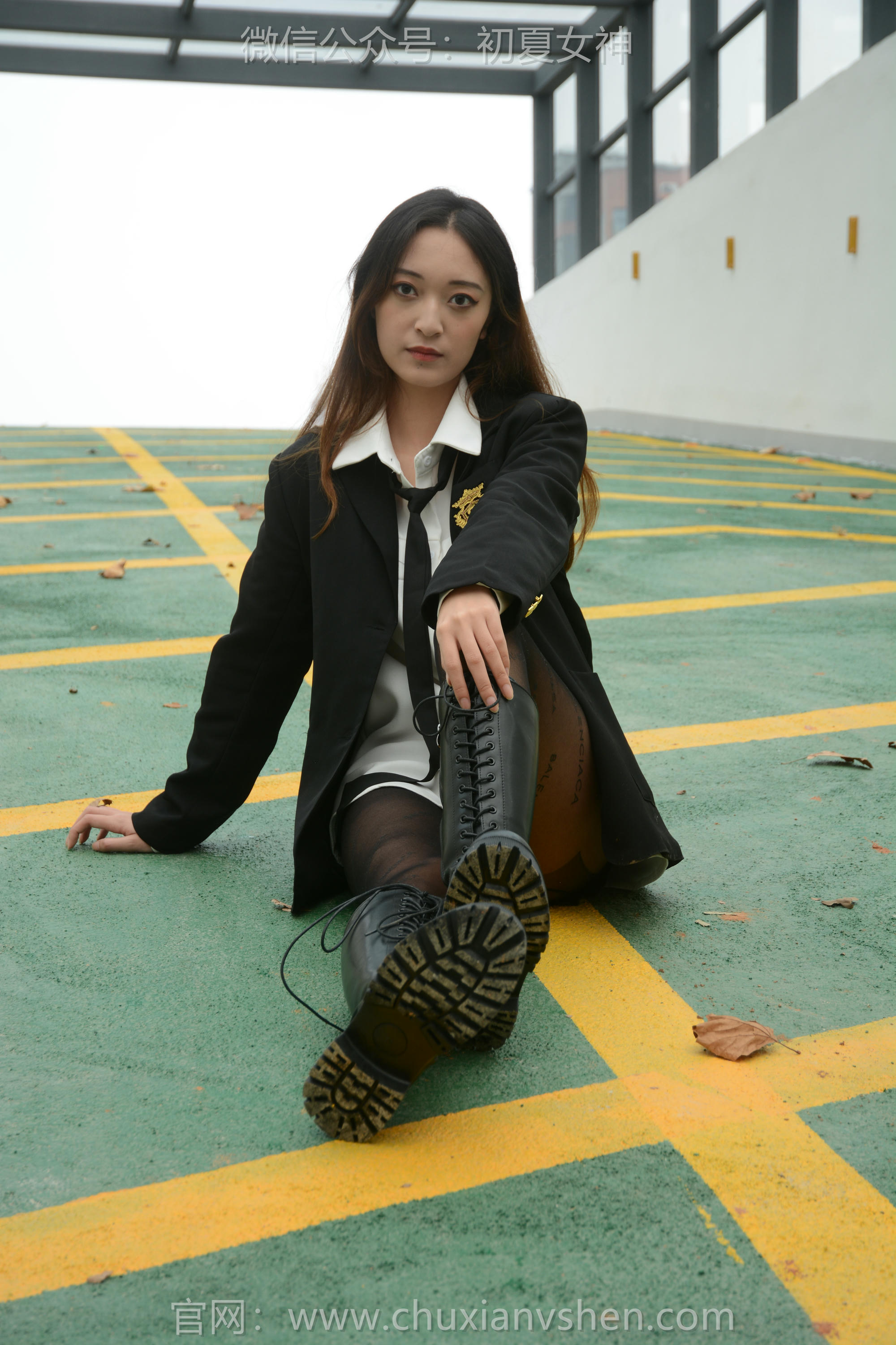 初夏女神 NO.115 依依 学校车库[140P+1V／2.89GB]_第3集