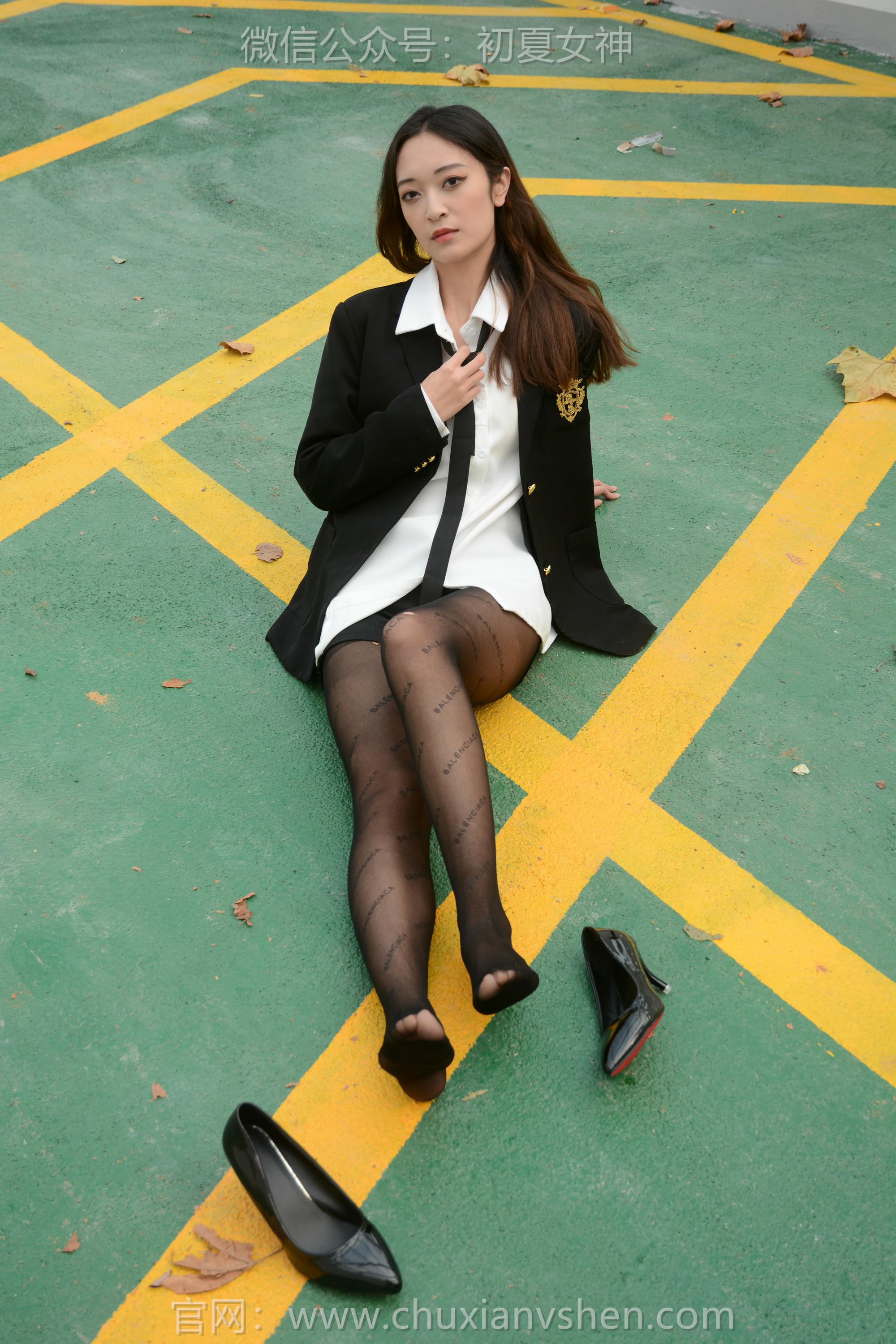 初夏女神 NO.115 依依 学校车库[140P+1V／2.89GB]_第4集