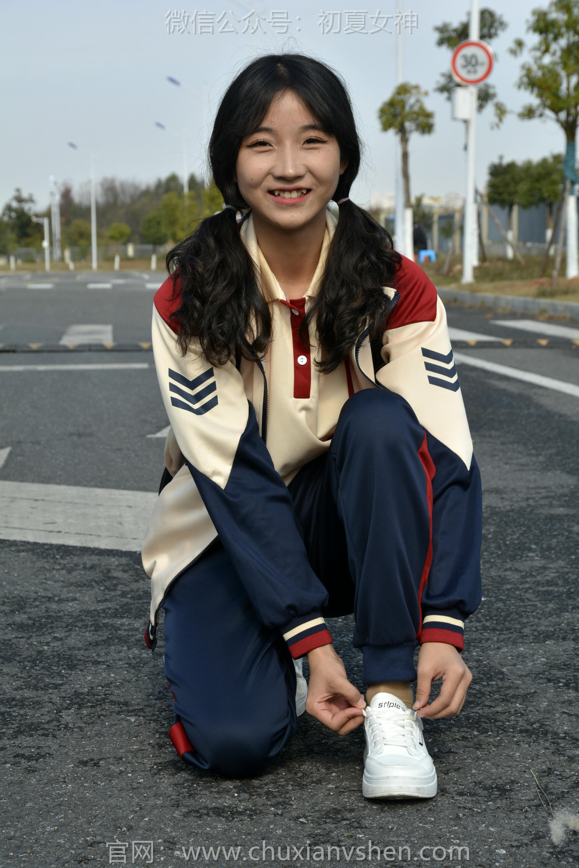 初夏女神 NO.116 点点 英伦风校服[140P+1V／3.50GB]_第6集