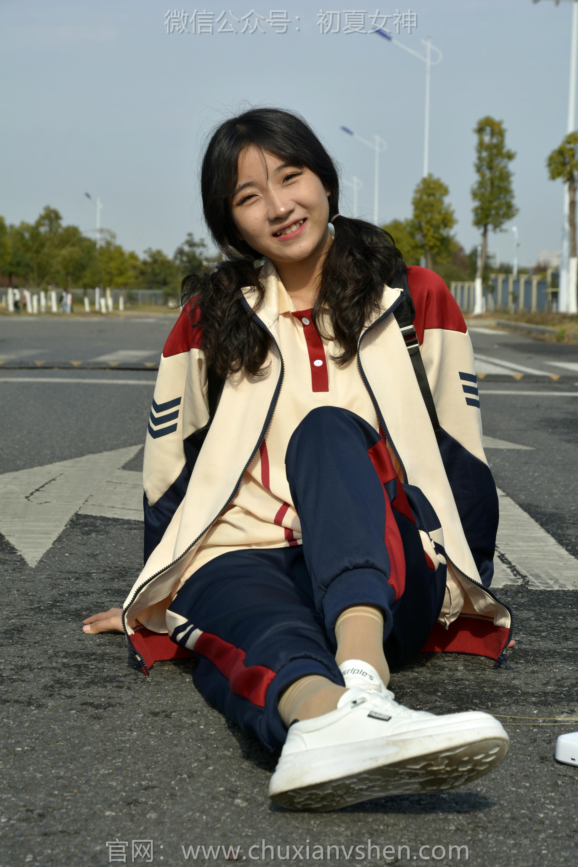 初夏女神 NO.116 点点 英伦风校服[140P+1V／3.50GB]_第6集