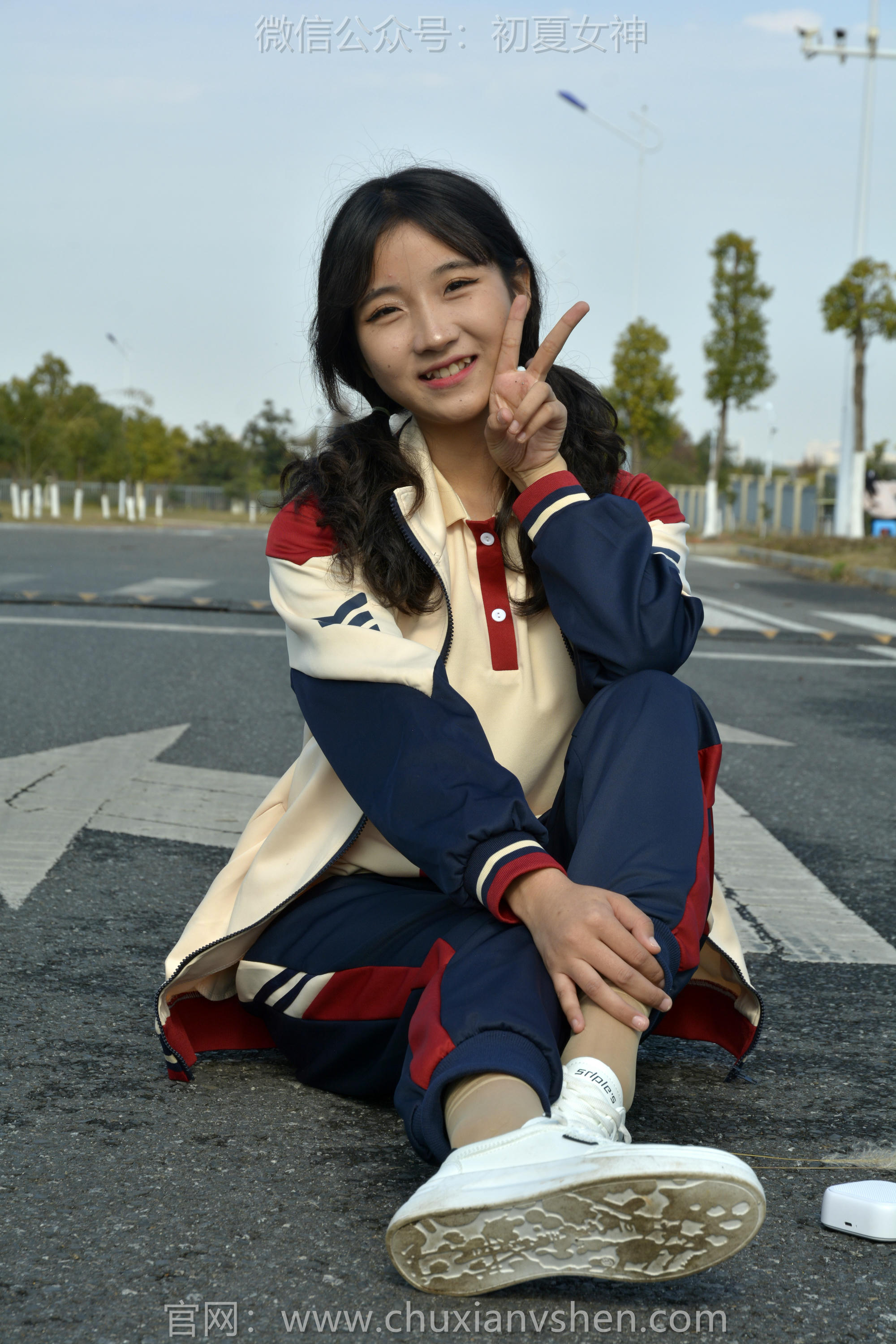 初夏女神 NO.116 点点 英伦风校服[140P+1V／3.50GB]_第6集