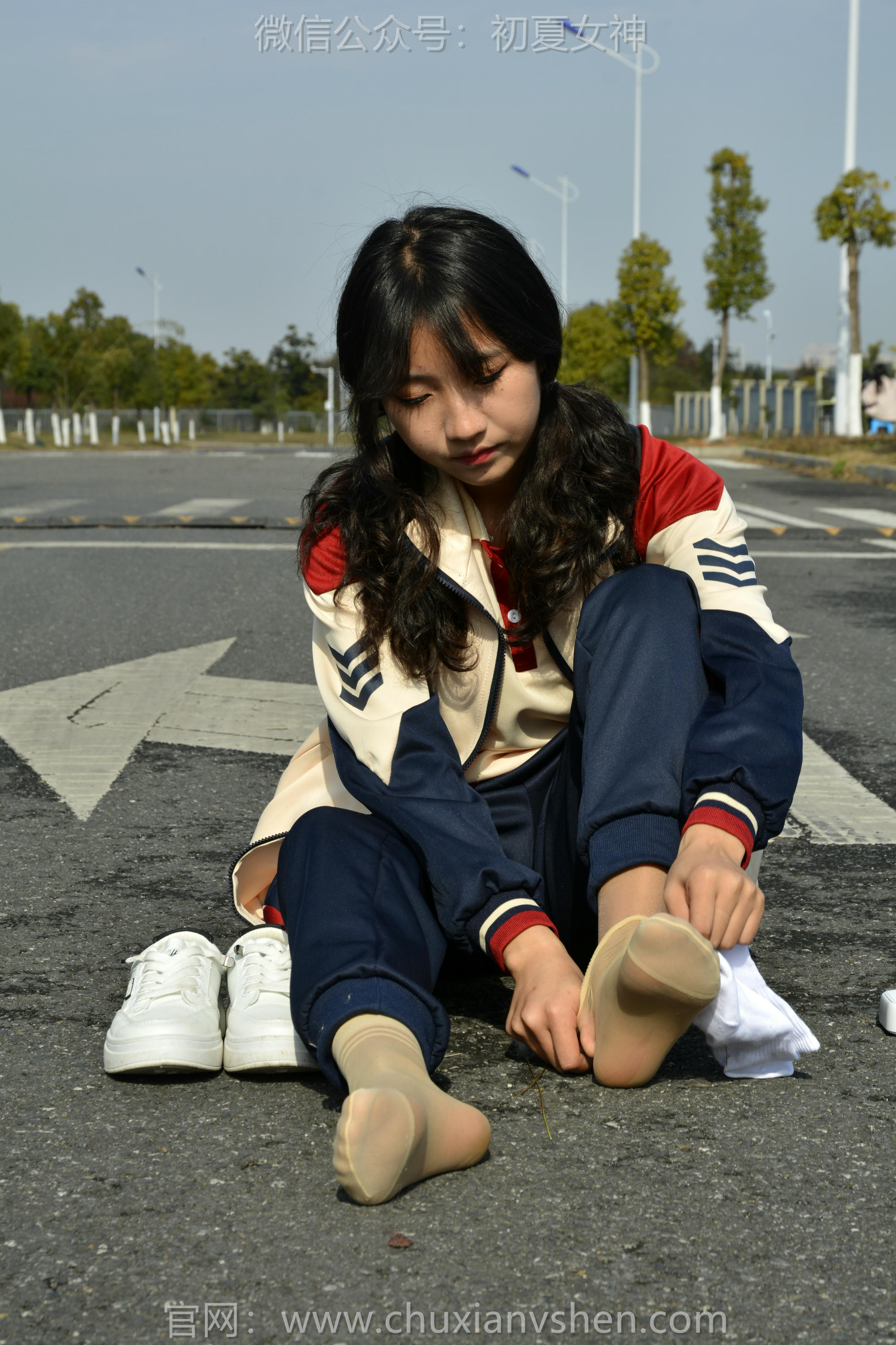 初夏女神 NO.116 点点 英伦风校服[140P+1V／3.50GB]_第6集