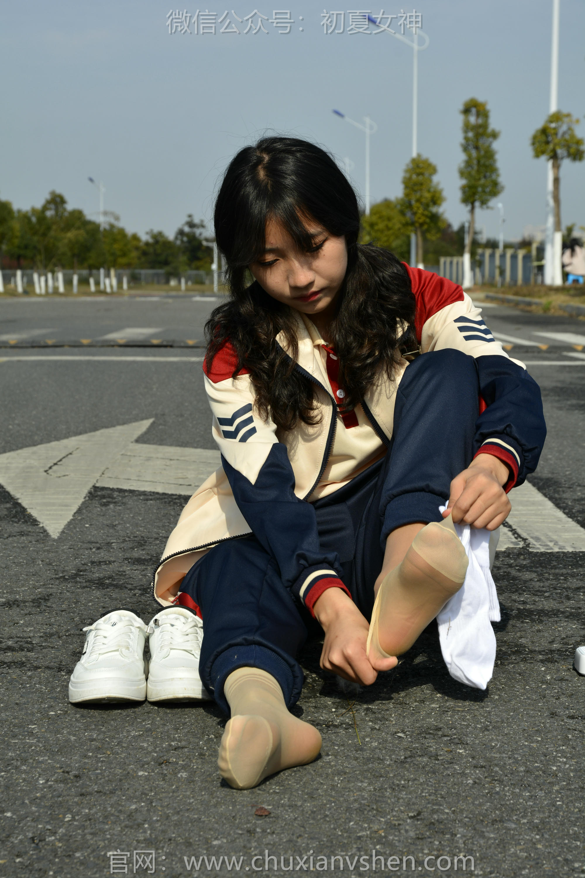 初夏女神 NO.116 点点 英伦风校服[140P+1V／3.50GB]_第6集