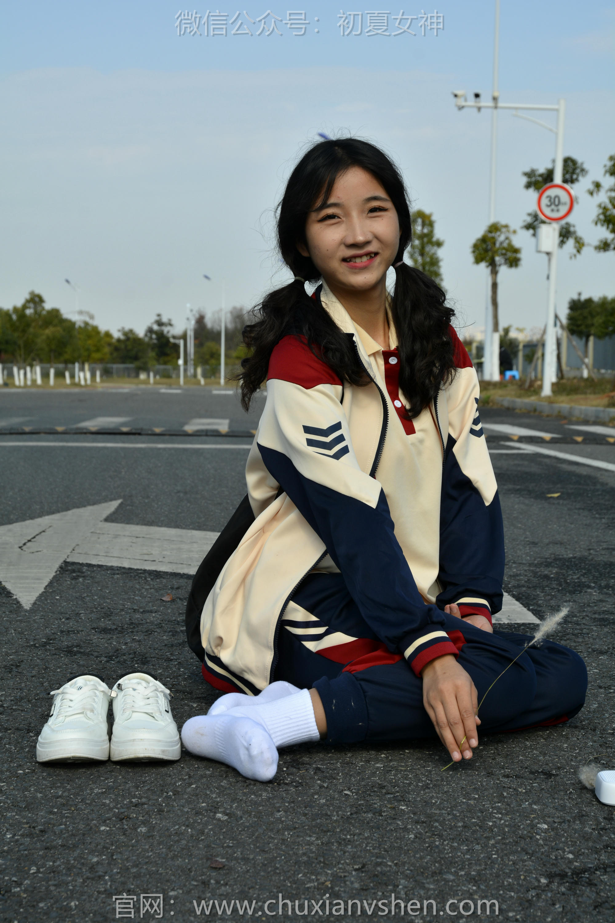 初夏女神 NO.116 点点 英伦风校服[140P+1V／3.50GB]_第7集