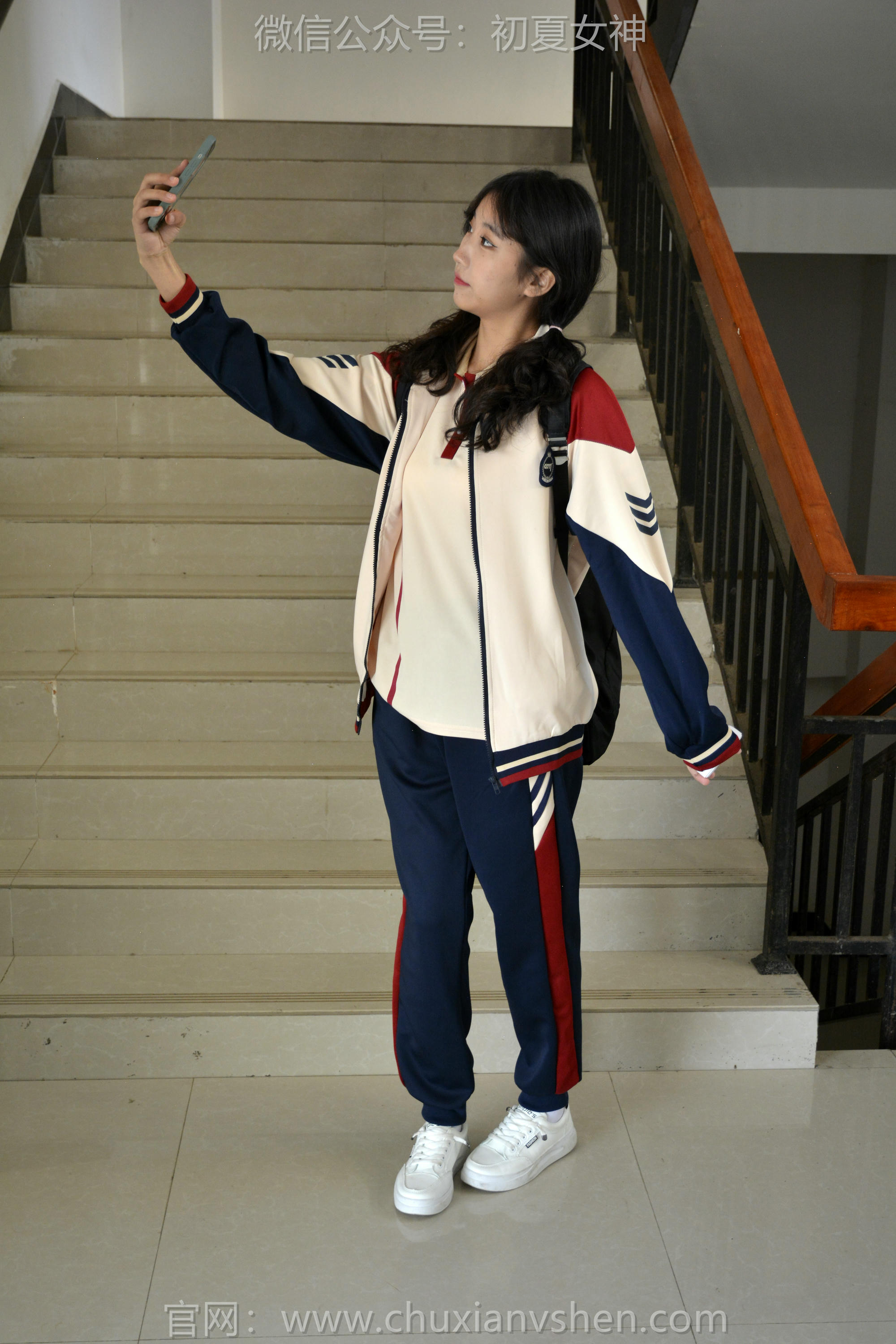 初夏女神 NO.116 点点 英伦风校服[140P+1V／3.50GB]_第3集