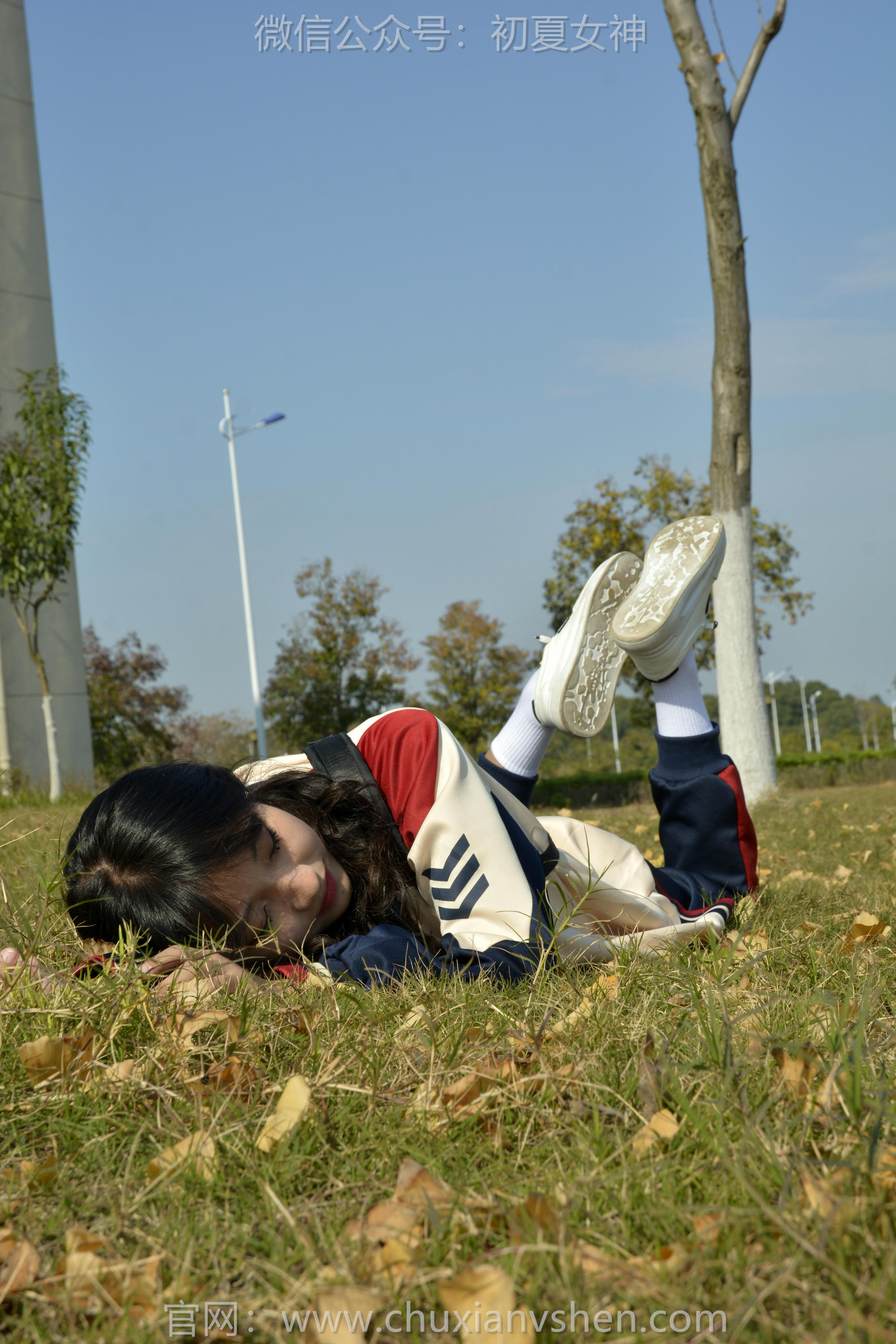 初夏女神 NO.116 点点 英伦风校服[140P+1V／3.50GB]_第4集