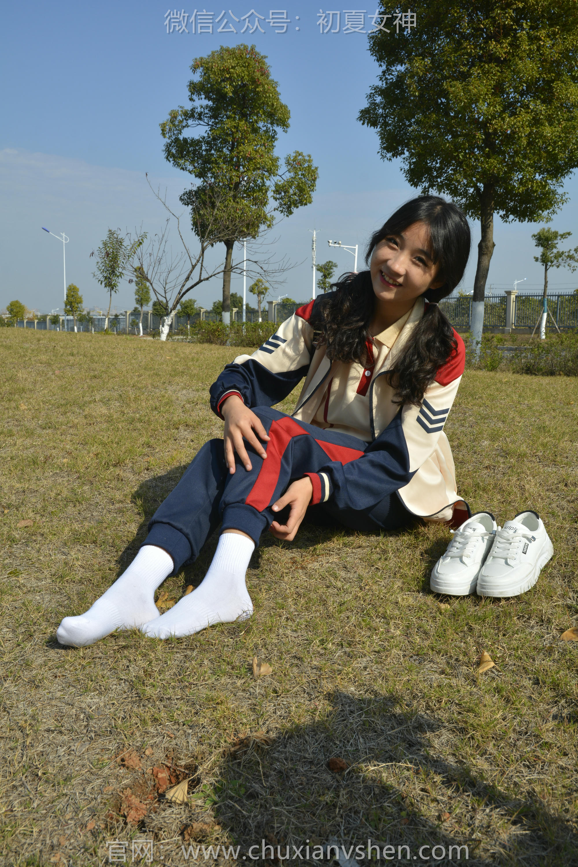 初夏女神 NO.116 点点 英伦风校服[140P+1V／3.50GB]_第4集