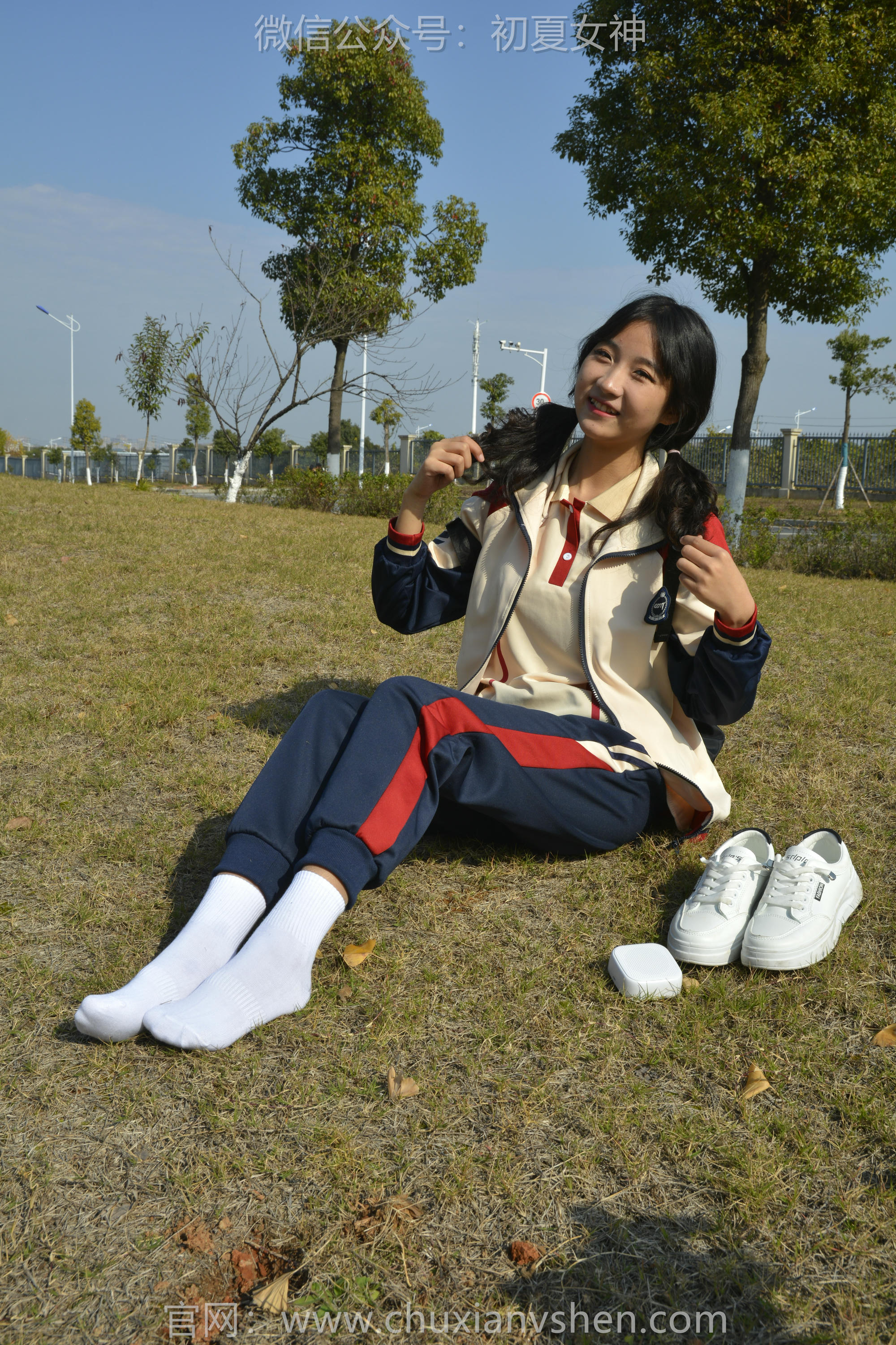 初夏女神 NO.116 点点 英伦风校服[140P+1V／3.50GB]_第4集