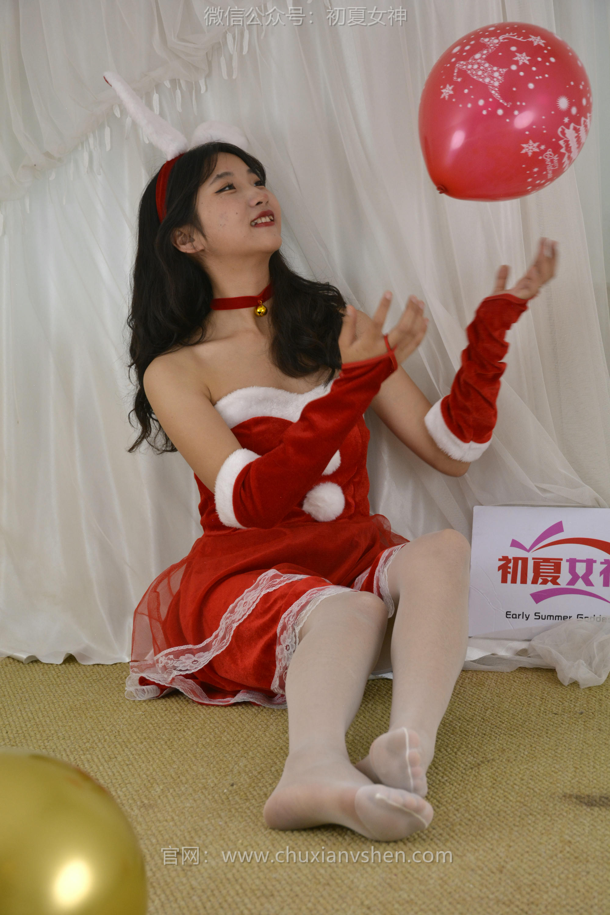 初夏女神 NO.117 点点、双双 圣诞快乐[140P+2V／3.44GB]_第6集