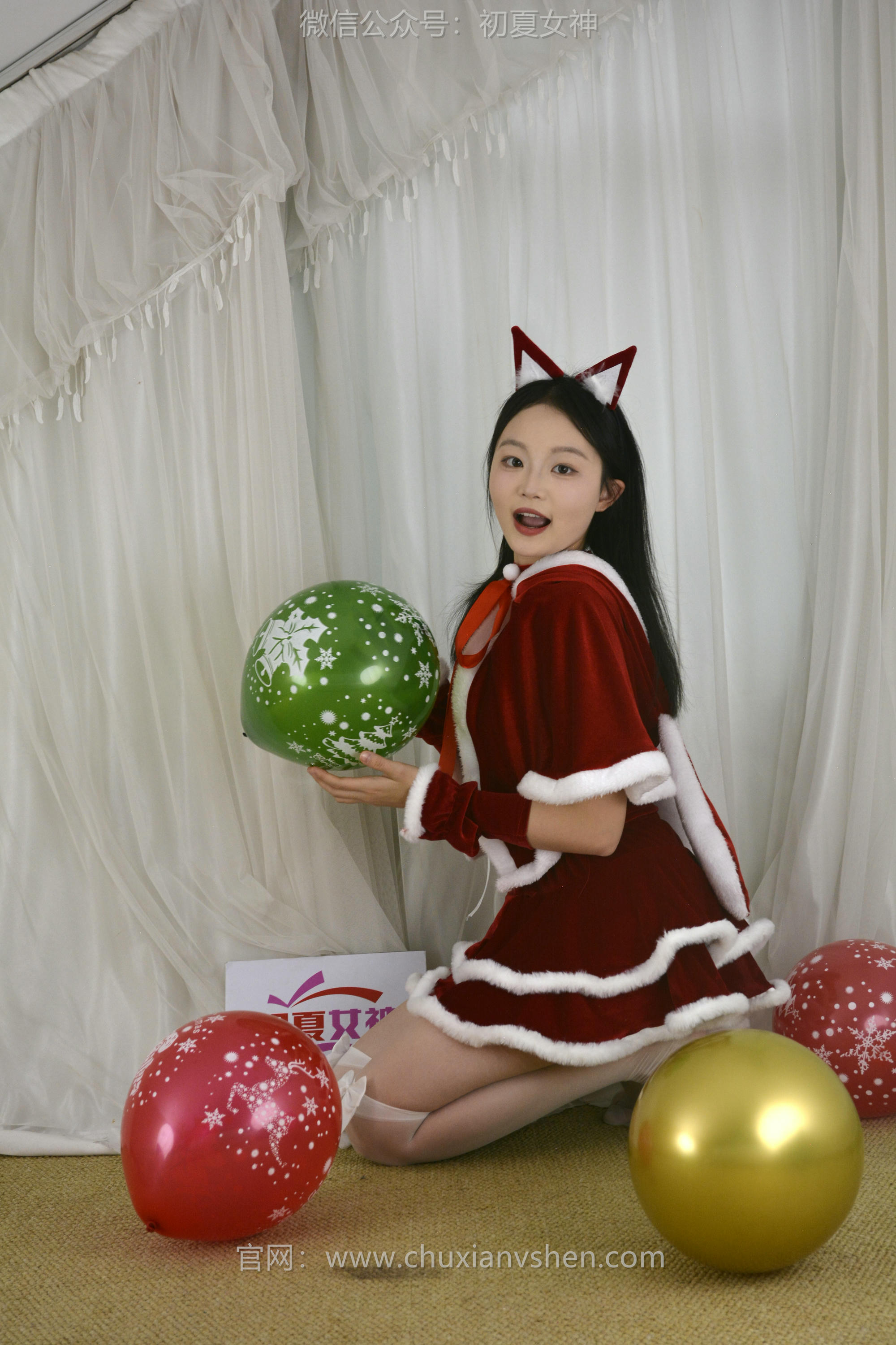 初夏女神 NO.117 点点、双双 圣诞快乐[140P+2V／3.44GB]_第6集