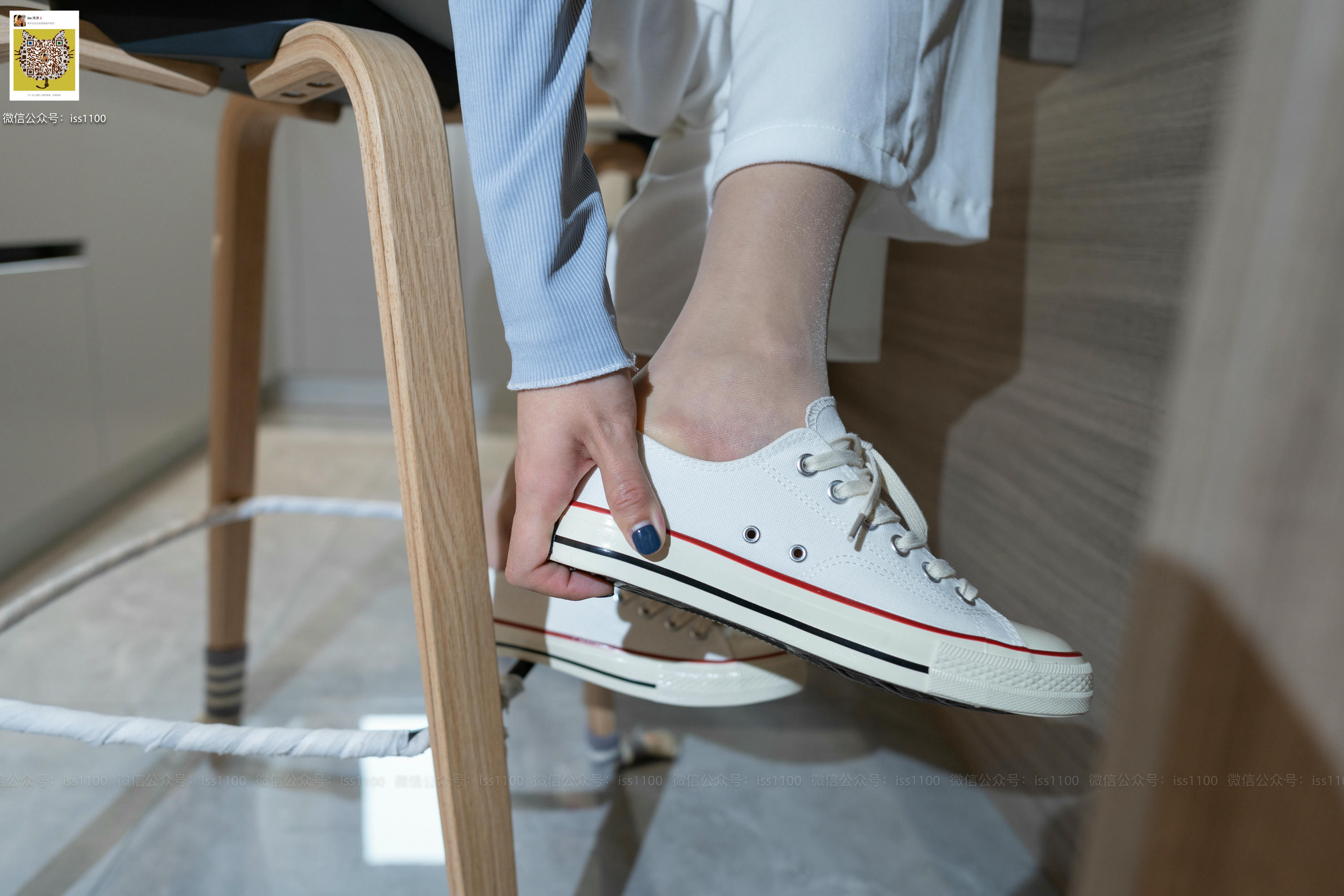 ISS系列 NO.001 佳佳 脚尖加固 [102P+1V1.31G]_第1集