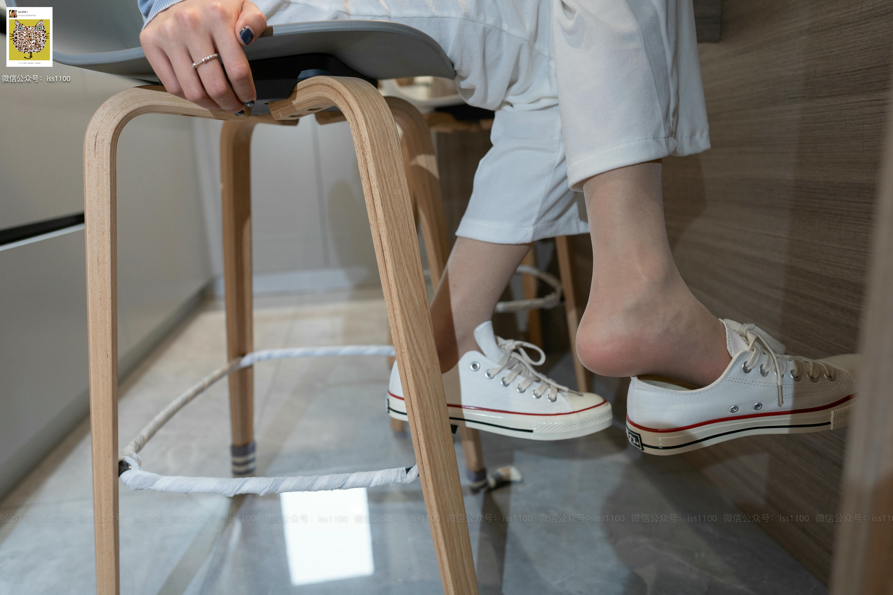 ISS系列 NO.001 佳佳 脚尖加固 [102P+1V1.31G]_第1集