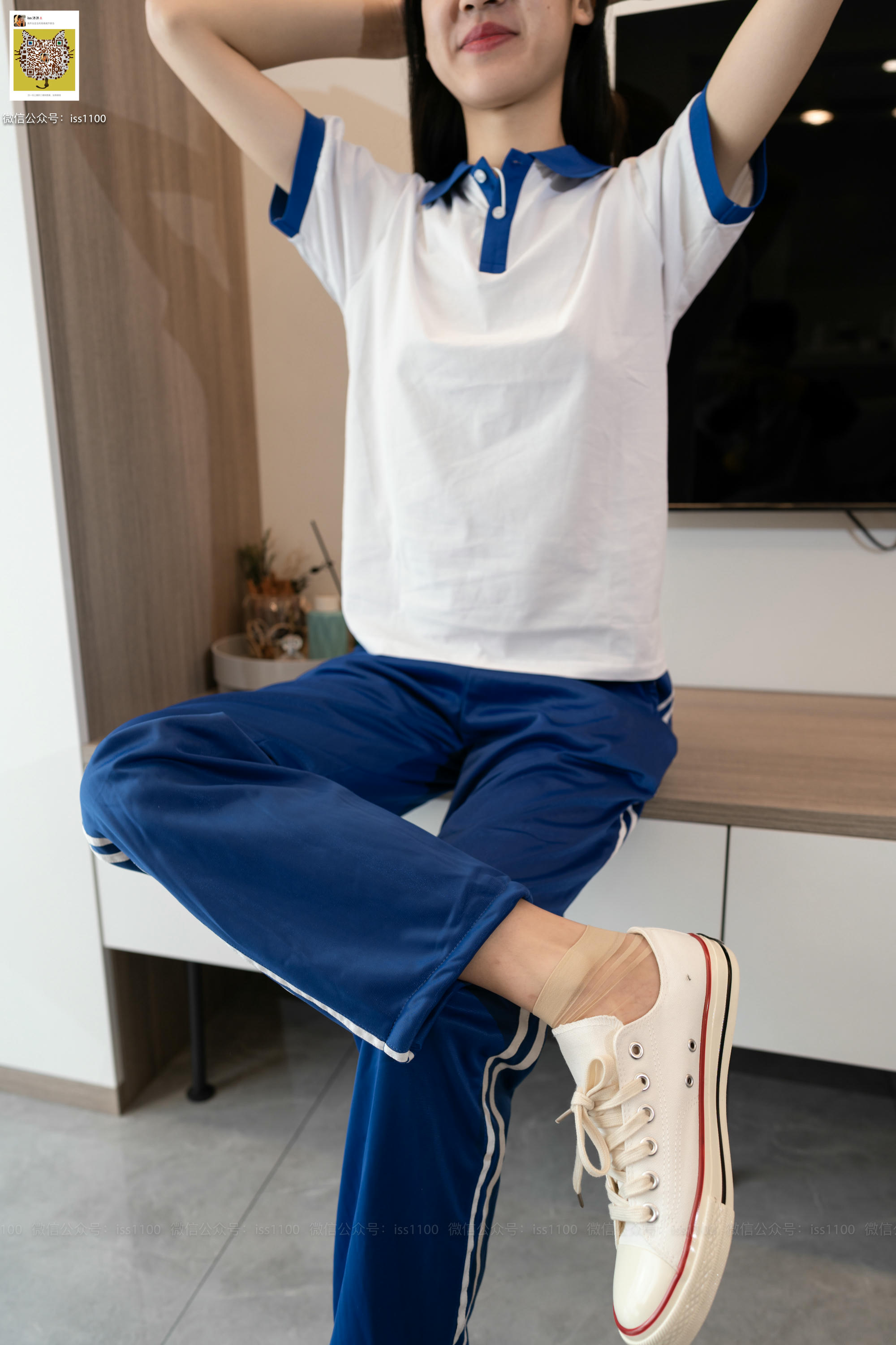 ISS系列 NO.002 佳佳 校服 [95P+1V0.96G]_第1集