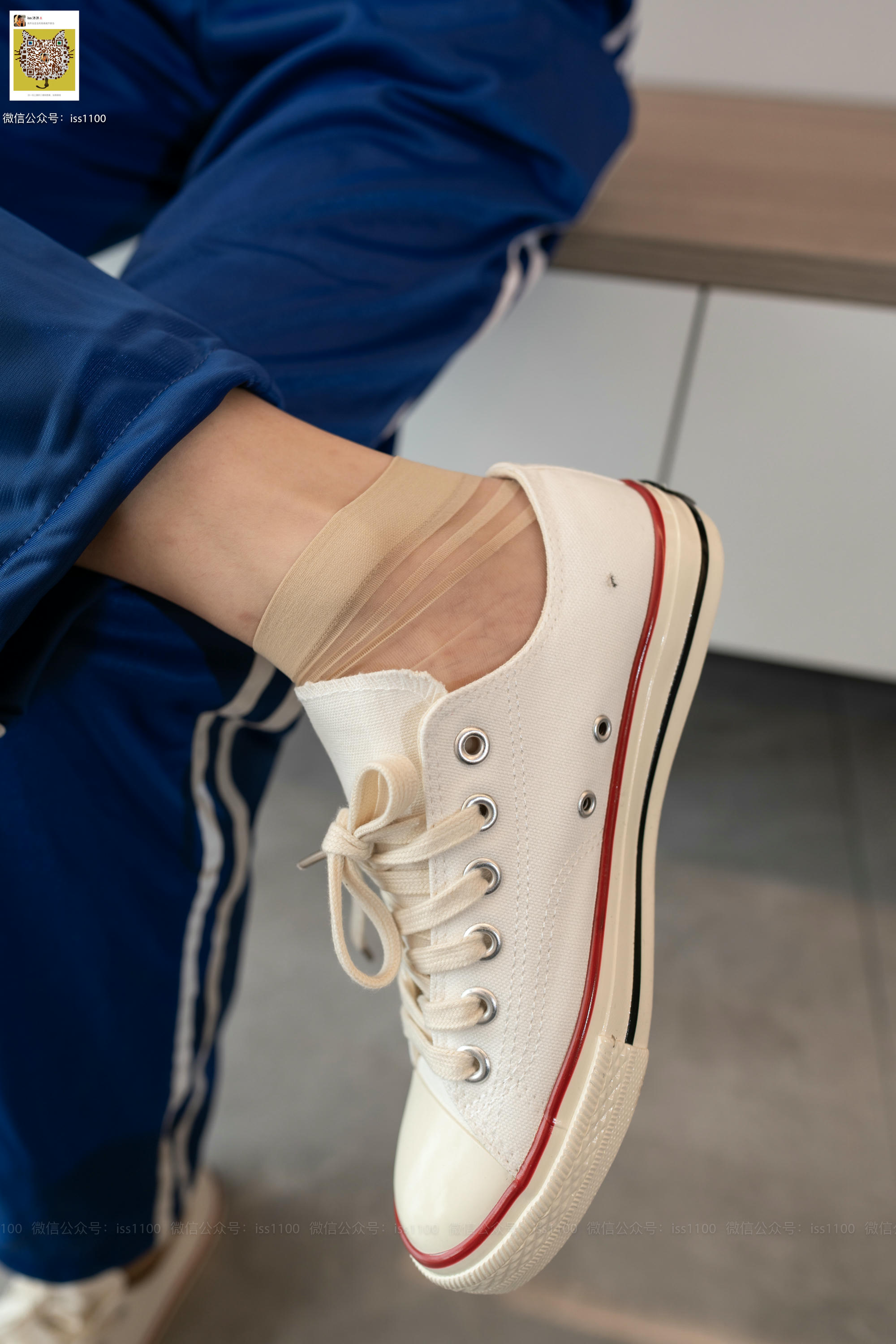 ISS系列 NO.002 佳佳 校服 [95P+1V0.96G]_第1集