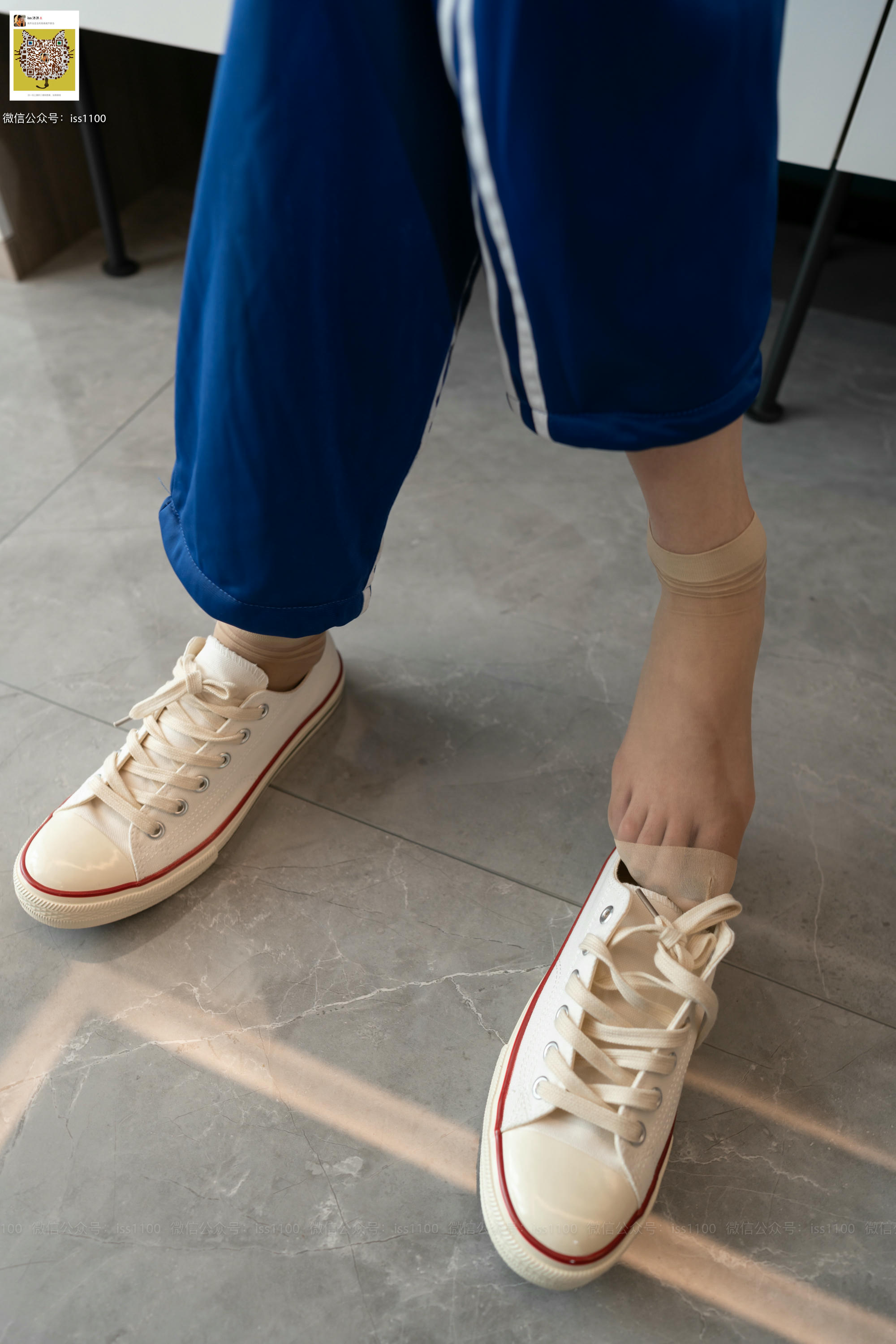 ISS系列 NO.002 佳佳 校服 [95P+1V0.96G]_第2集