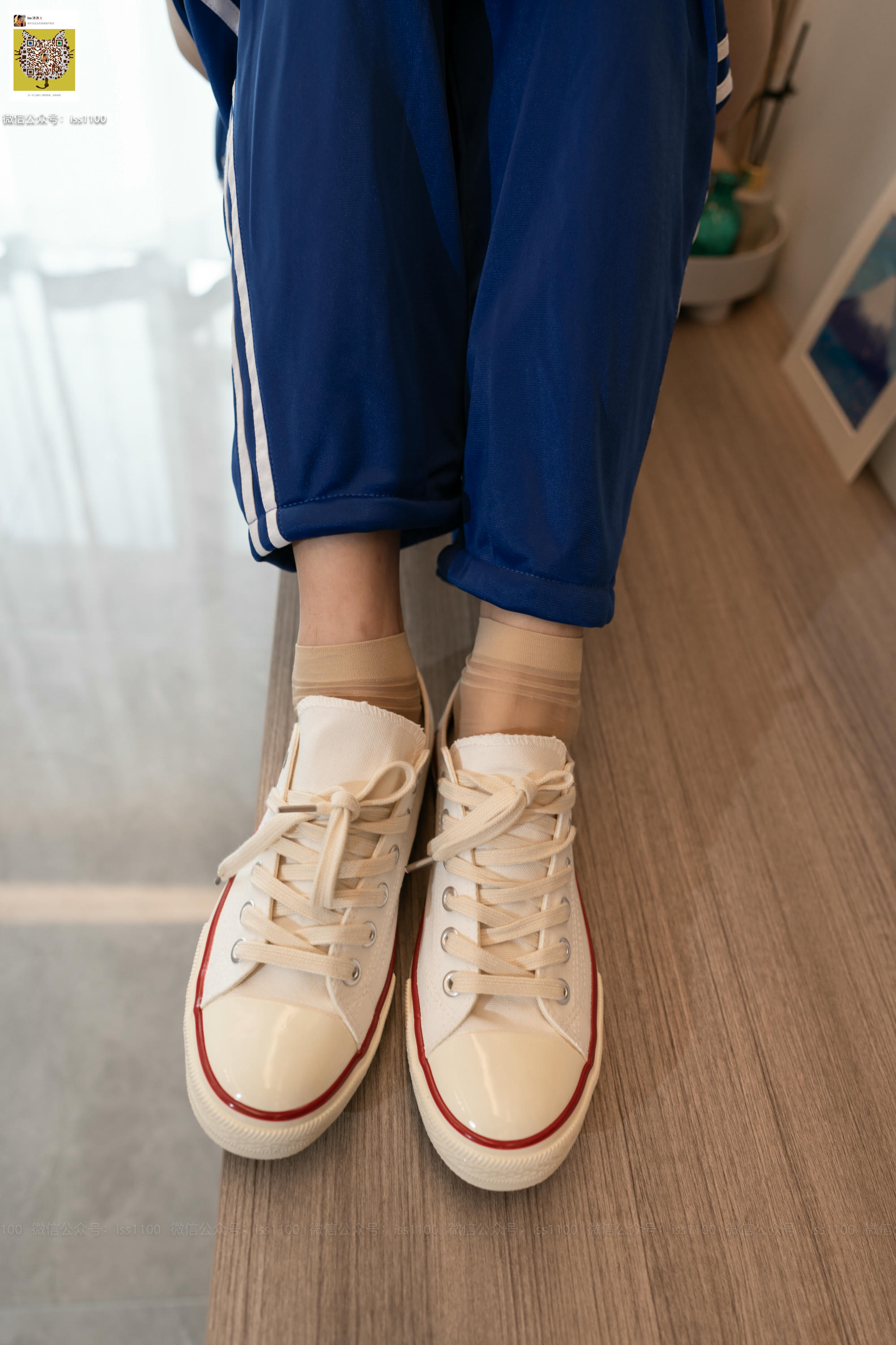 ISS系列 NO.002 佳佳 校服 [95P+1V0.96G]_第1集