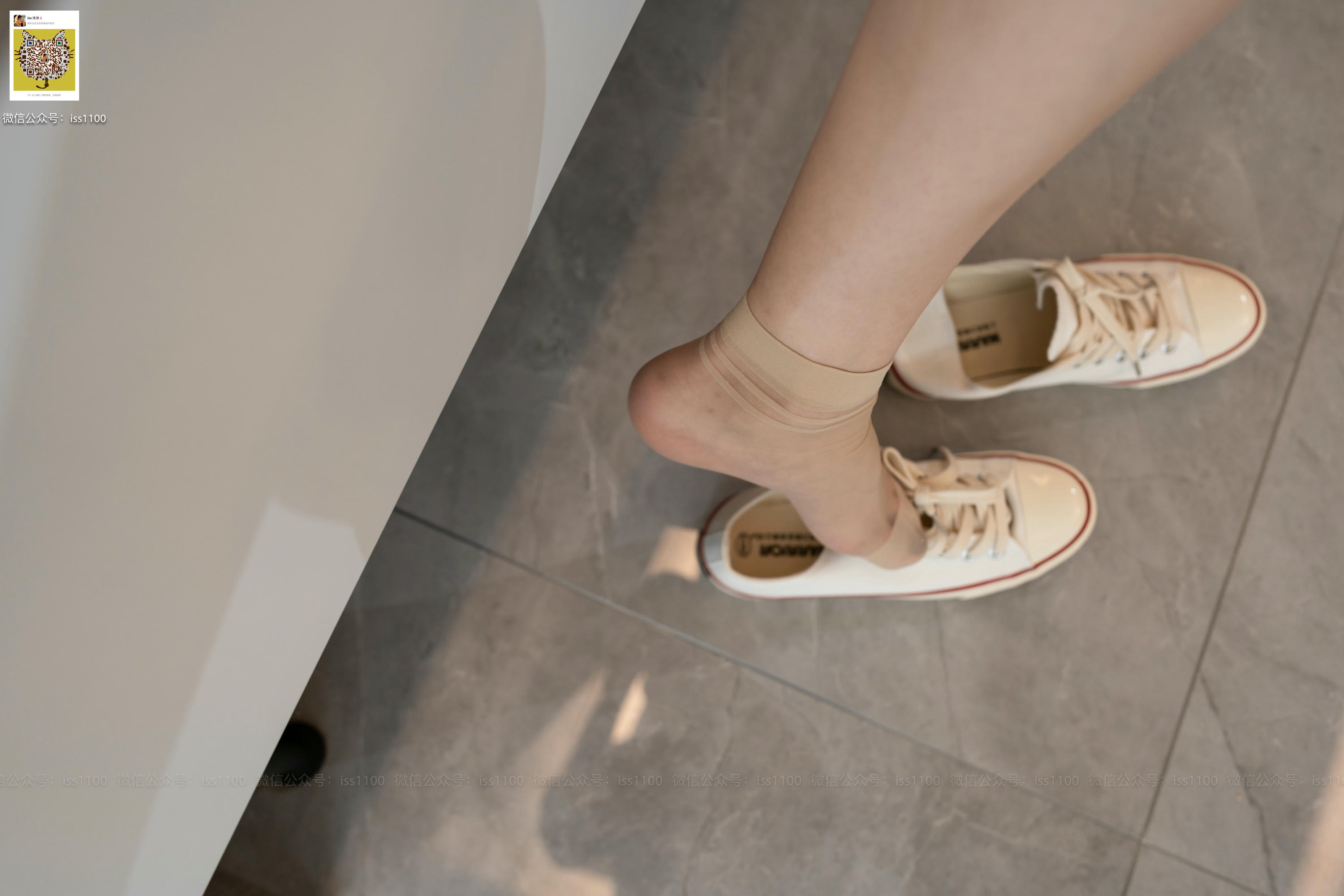 ISS系列 NO.002 佳佳 校服 [95P+1V0.96G]_第4集