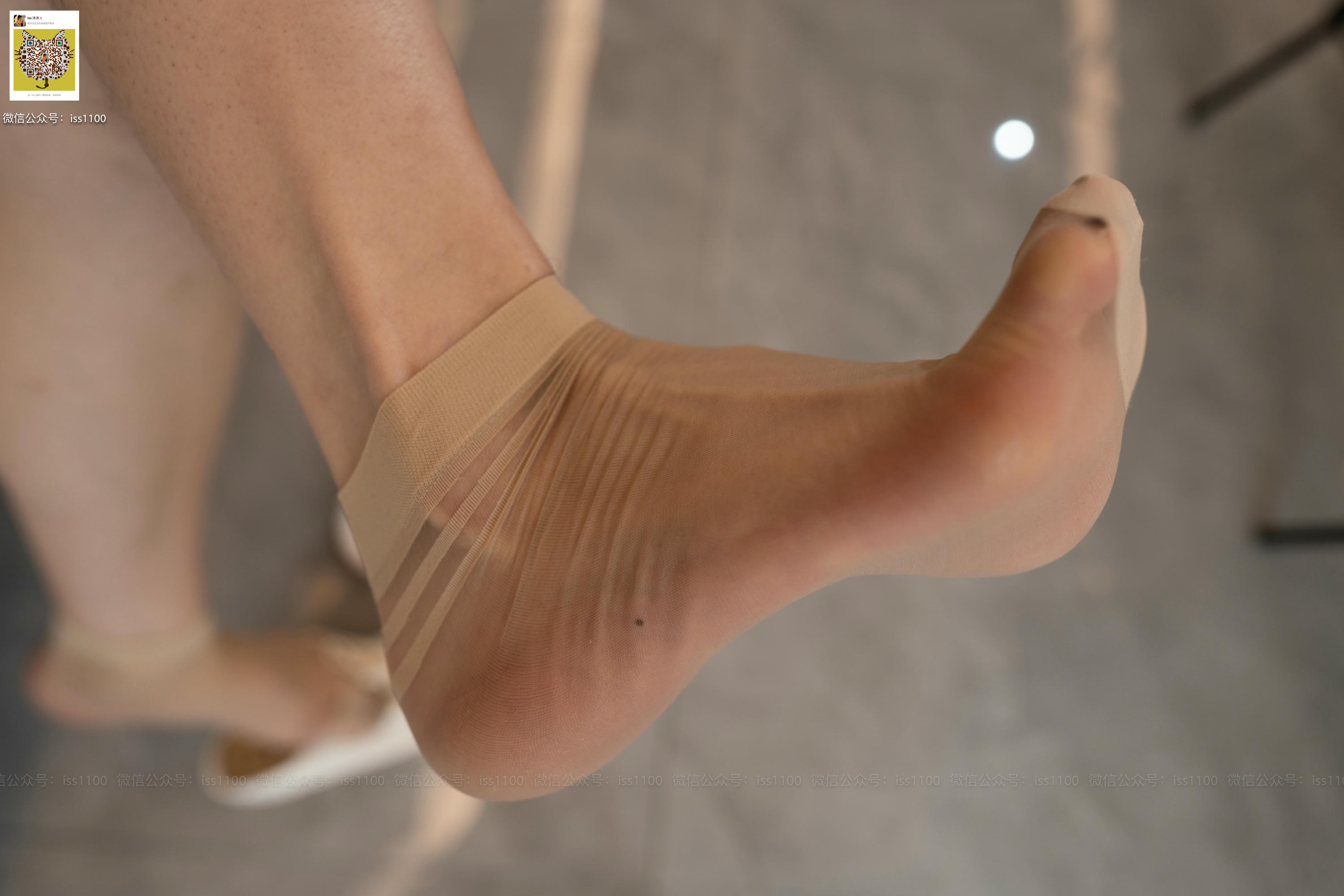 ISS系列 NO.002 佳佳 校服 [95P+1V0.96G]_第4集