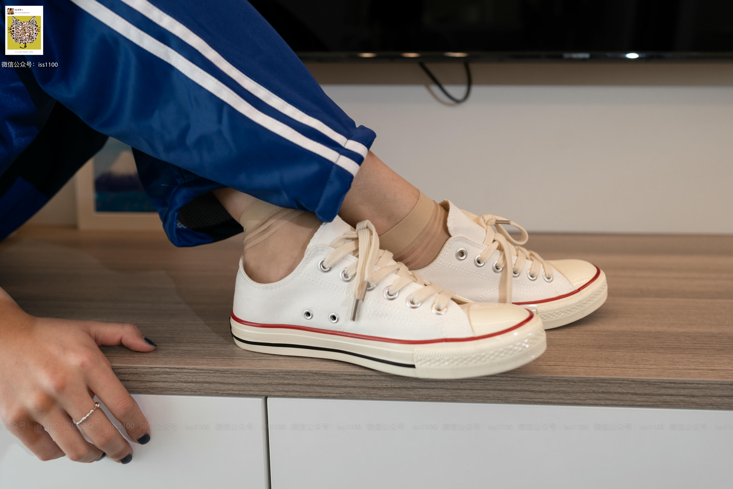 ISS系列 NO.002 佳佳 校服 [95P+1V0.96G]_第1集