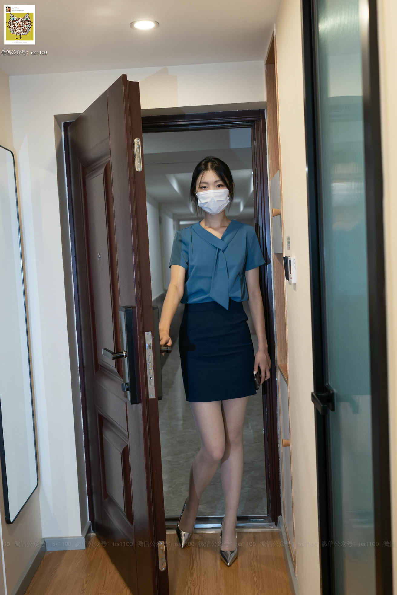 ISS系列 NO.018 美晗 蓝正装 [135P+1V0.793G]_第1集