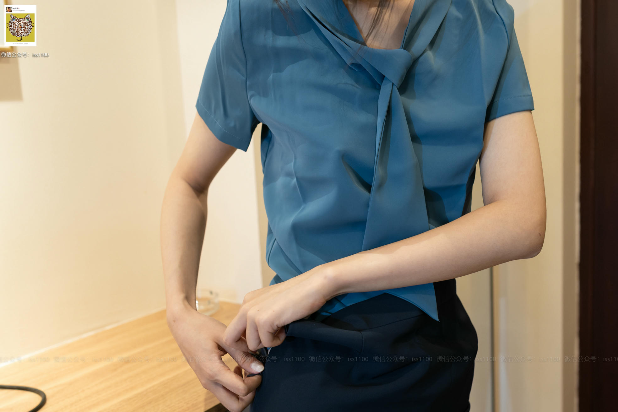 ISS系列 NO.018 美晗 蓝正装 [135P+1V0.793G]_第5集