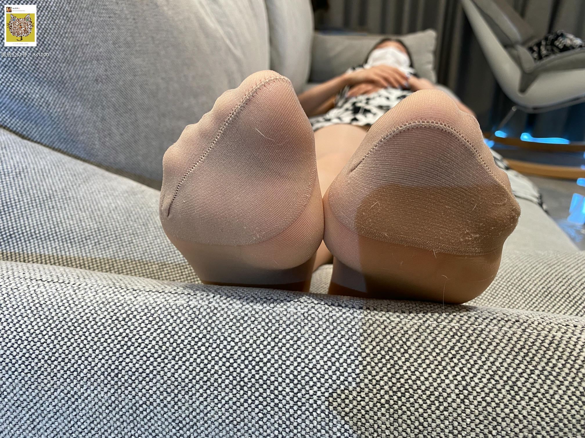 ISS系列 NO.021 美晗 脱丝 [98P+1V0.751G]_第2集